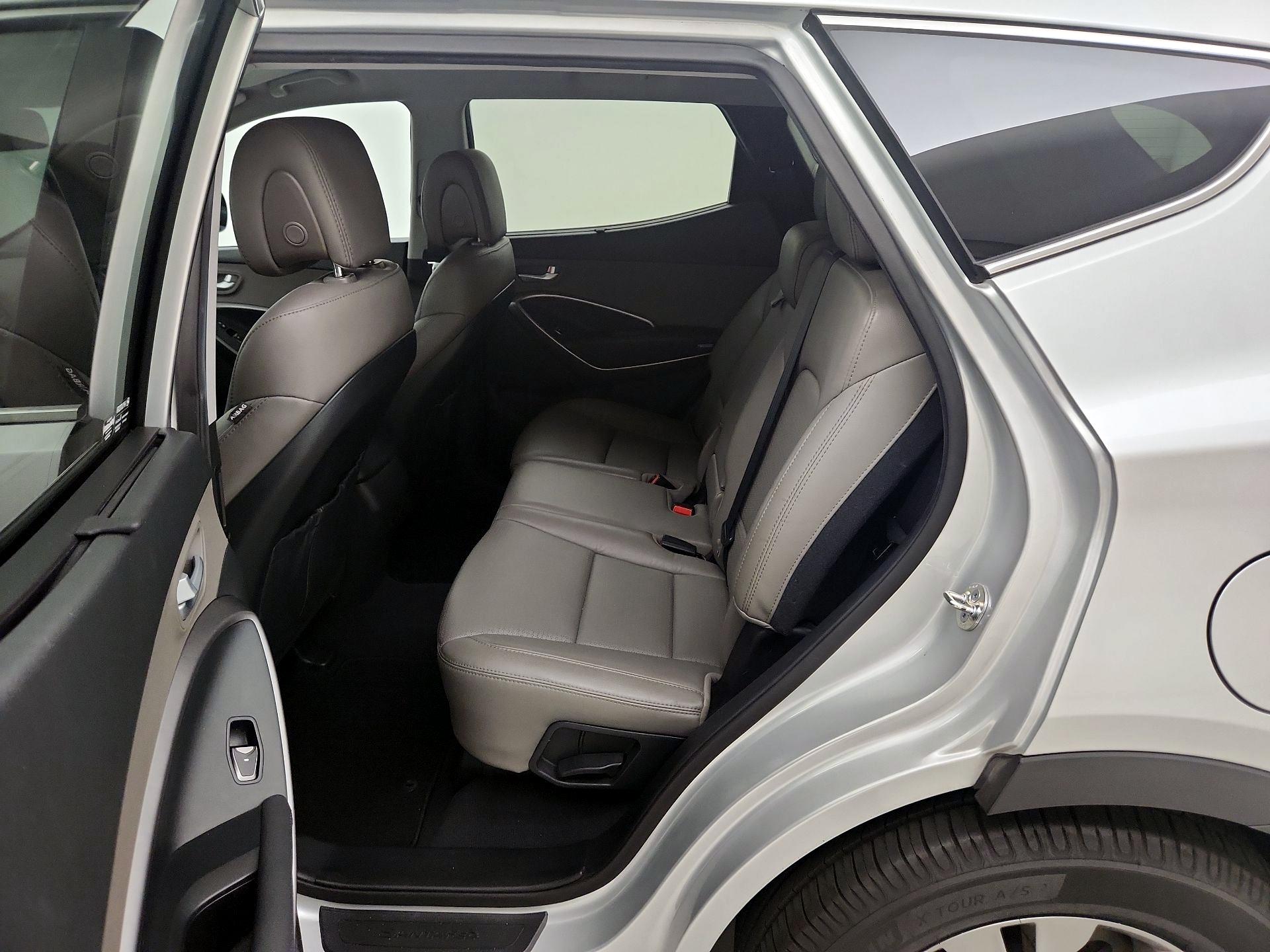Thumbnail: 2014 Hyundai Santa Fe - 19