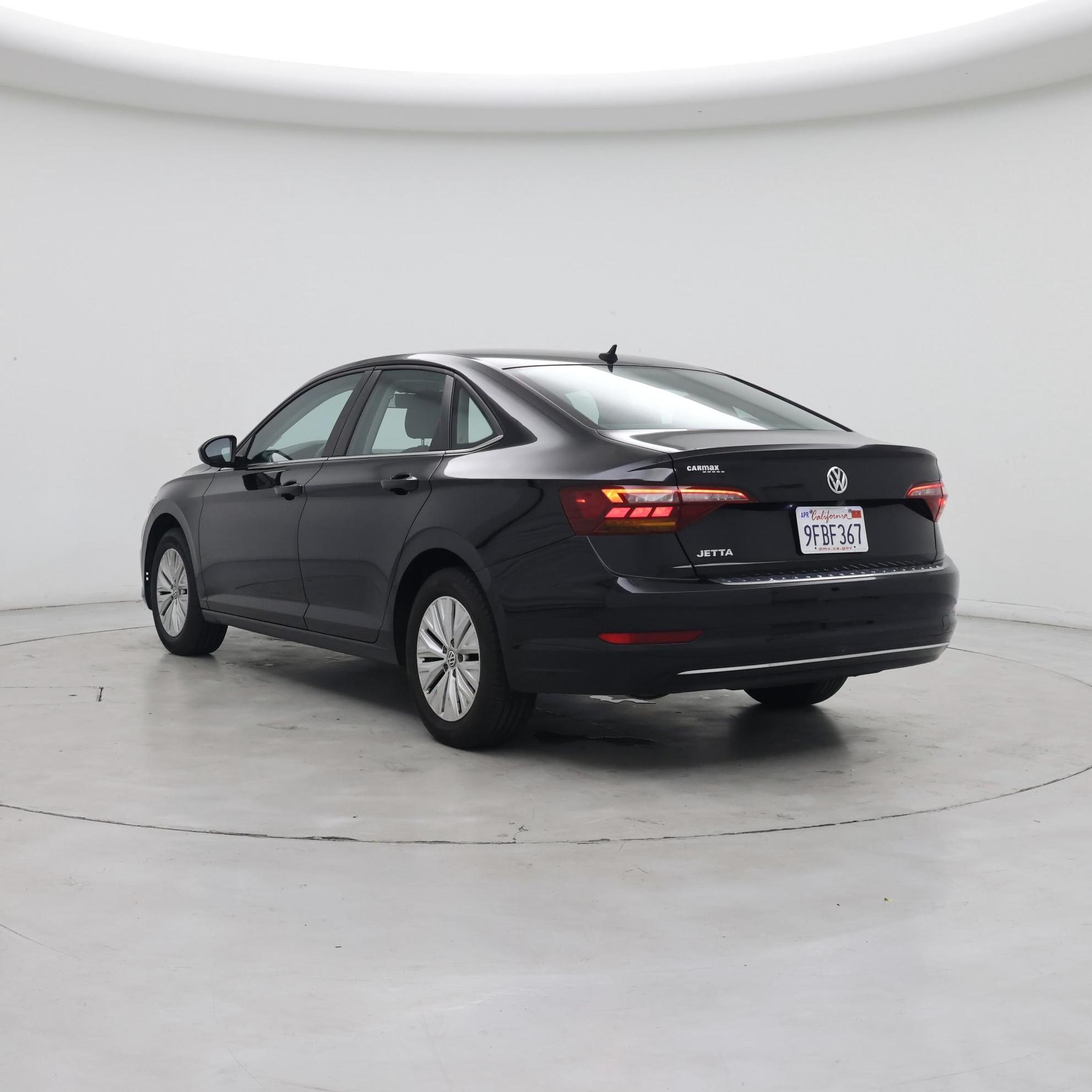 Thumbnail: 2019 Volkswagen Jetta - 2