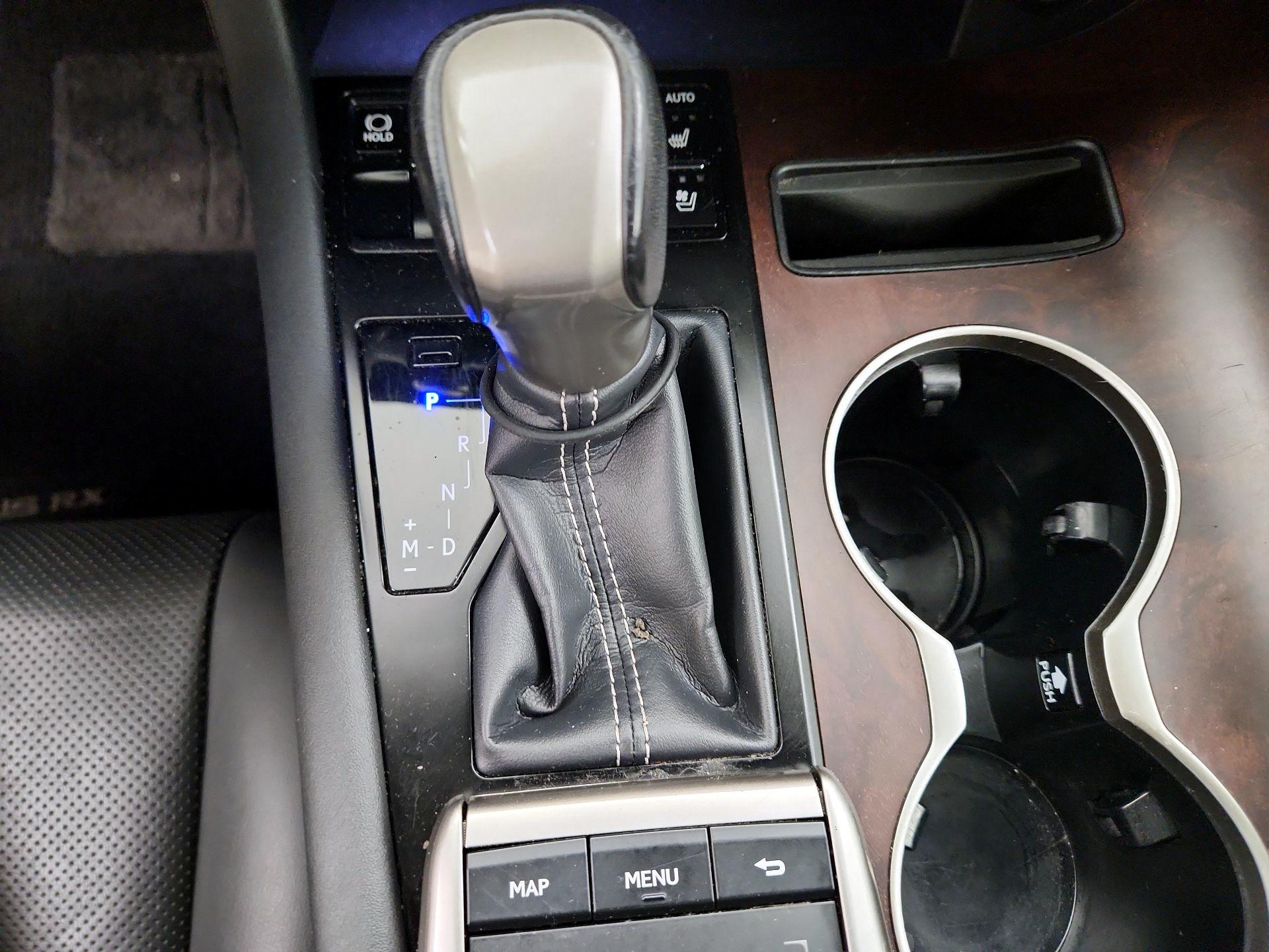 Thumbnail: 2020 Lexus RX - 17