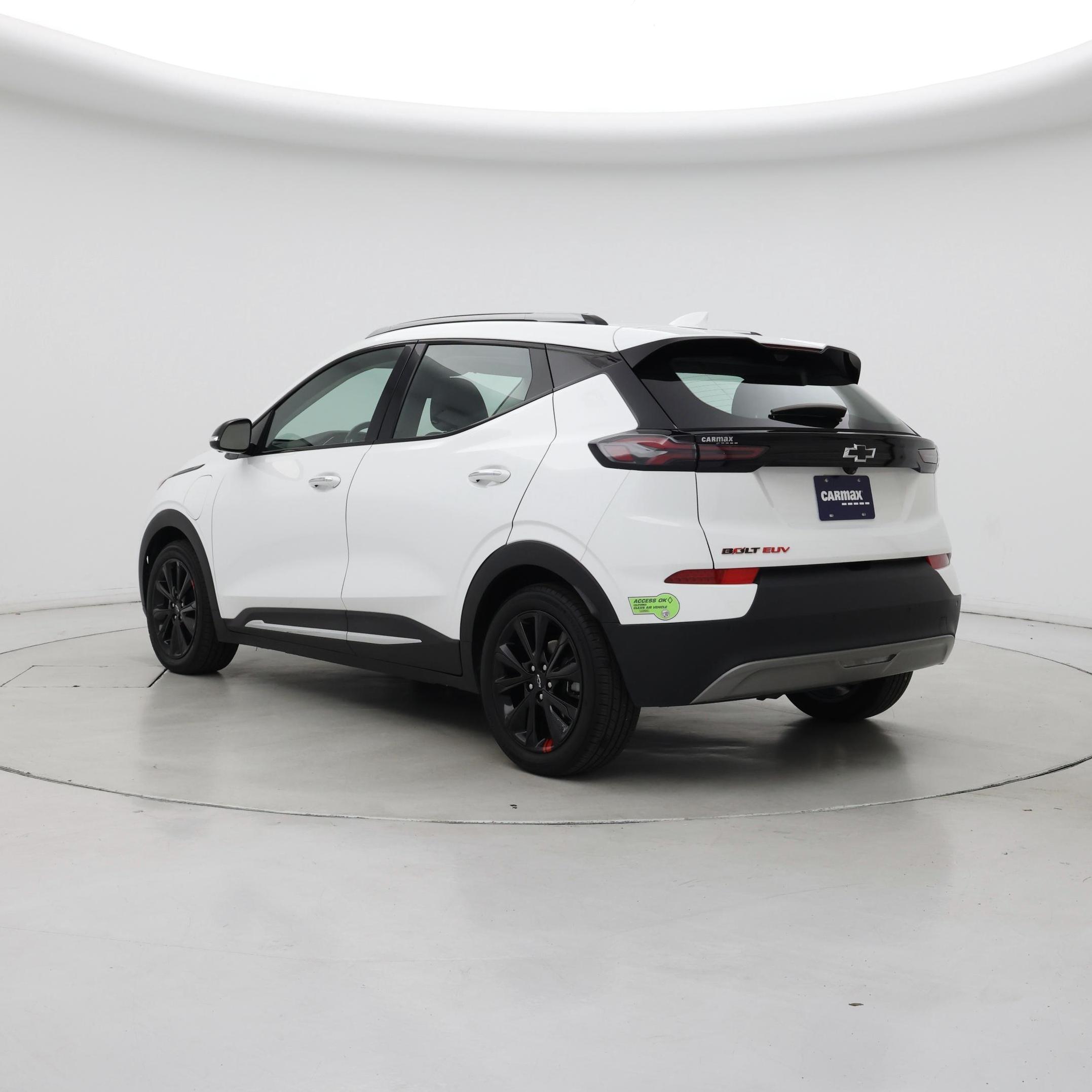 Thumbnail: 2023 Chevrolet Bolt EUV - 2