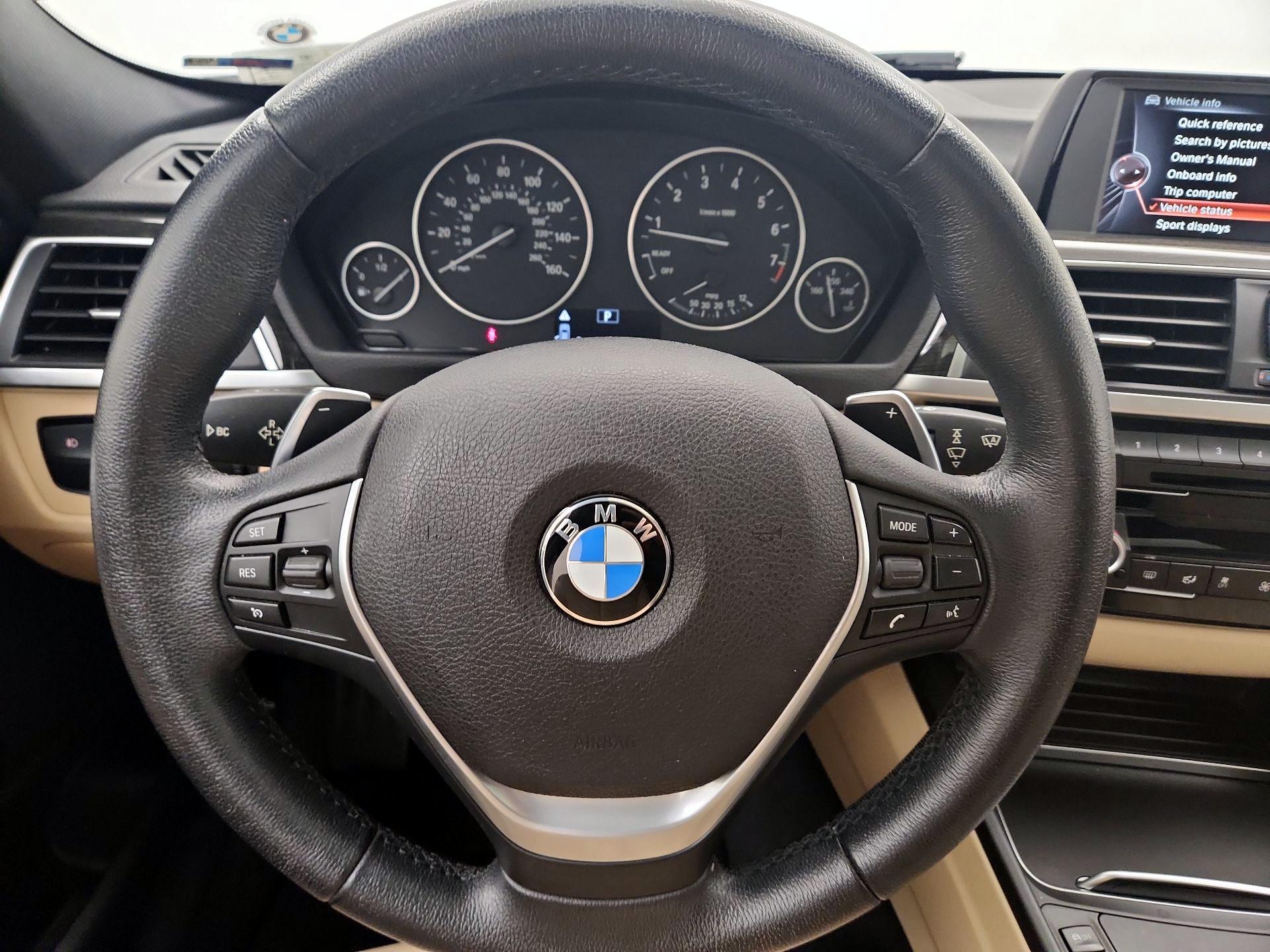 Thumbnail: 2017 BMW 3 Series - 10
