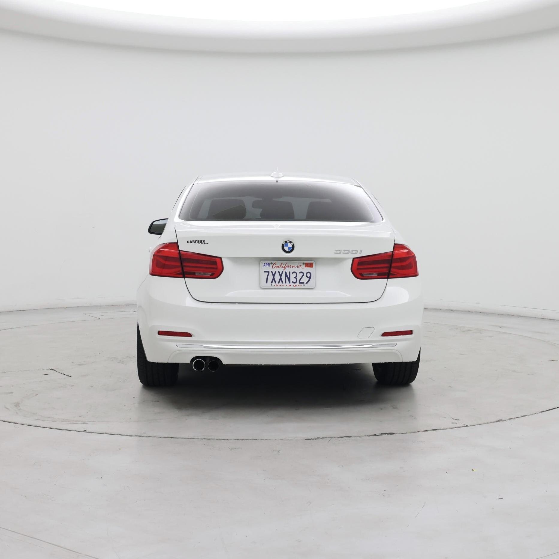 Thumbnail: 2017 BMW 3 Series - 6