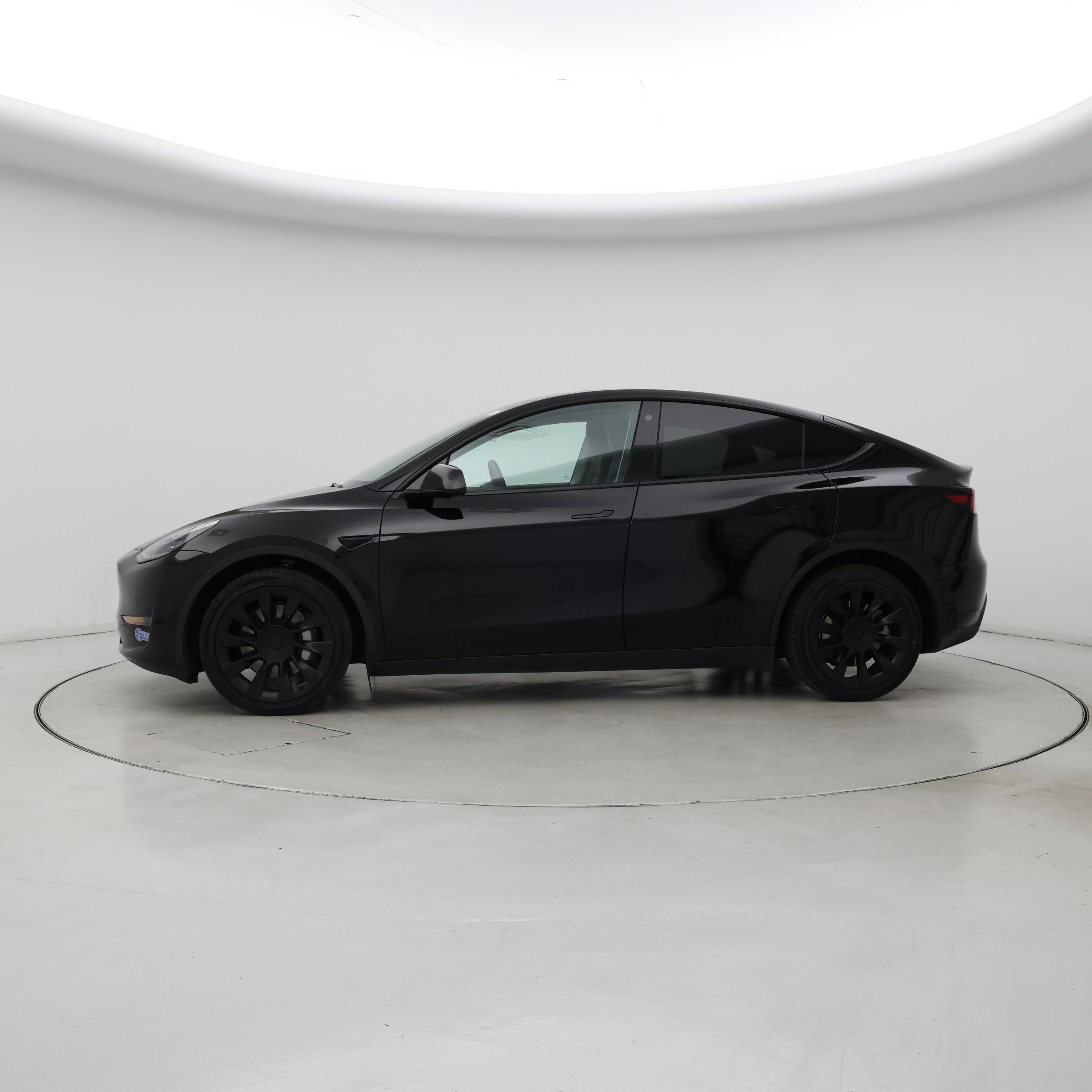 Thumbnail: 2021 Tesla Model Y - 3