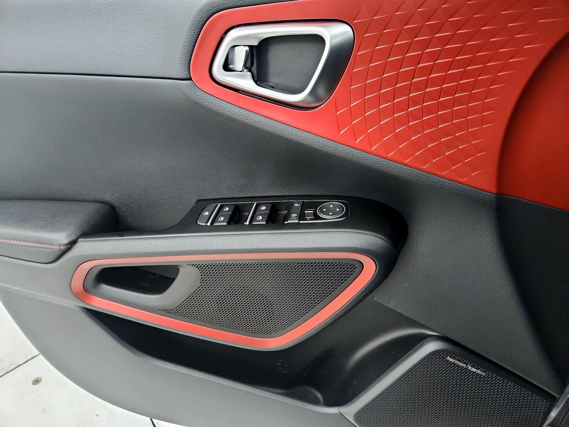 Thumbnail: 2023 Kia Soul - 12