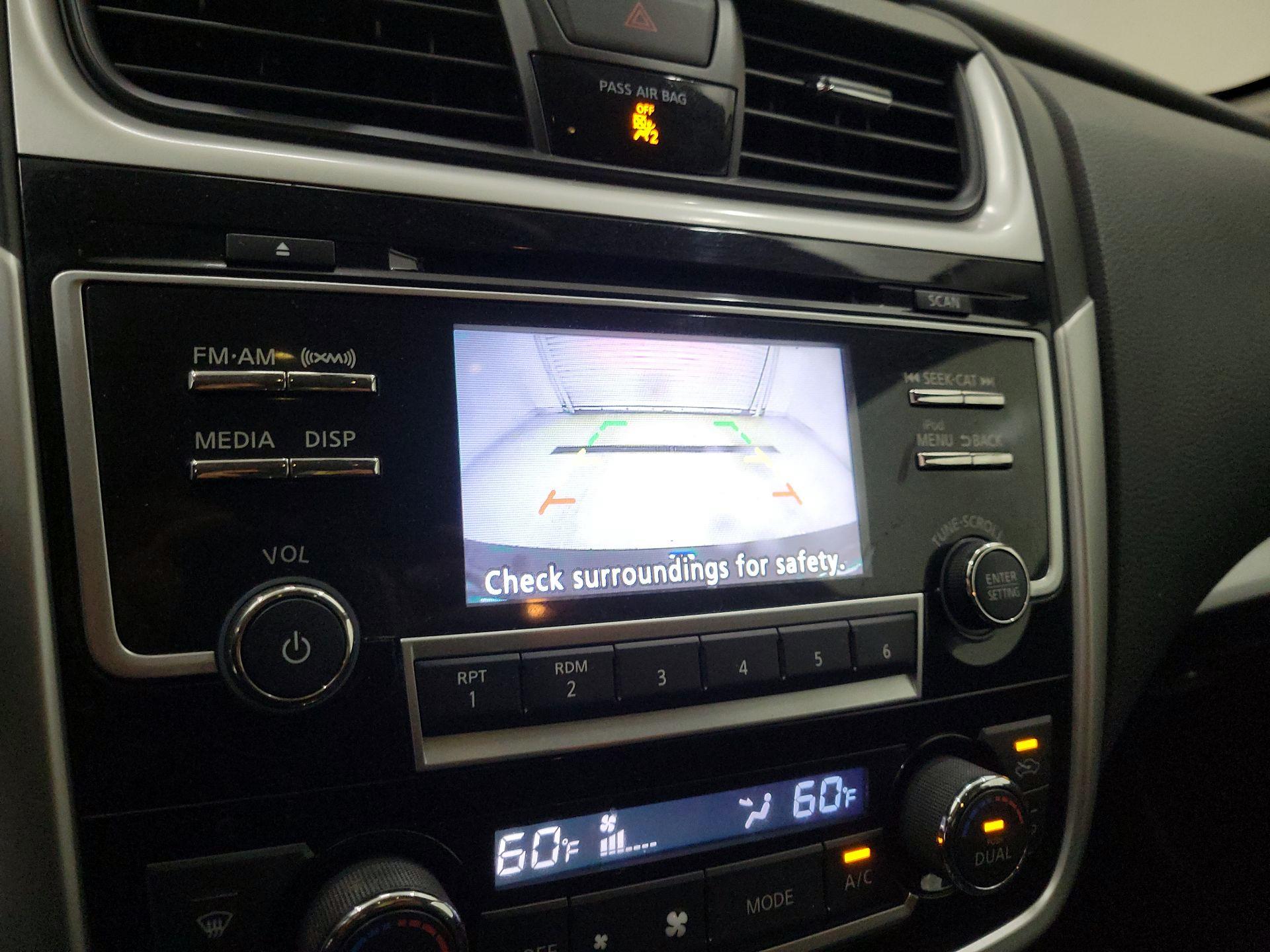 Thumbnail: 2018 Nissan Altima - 14