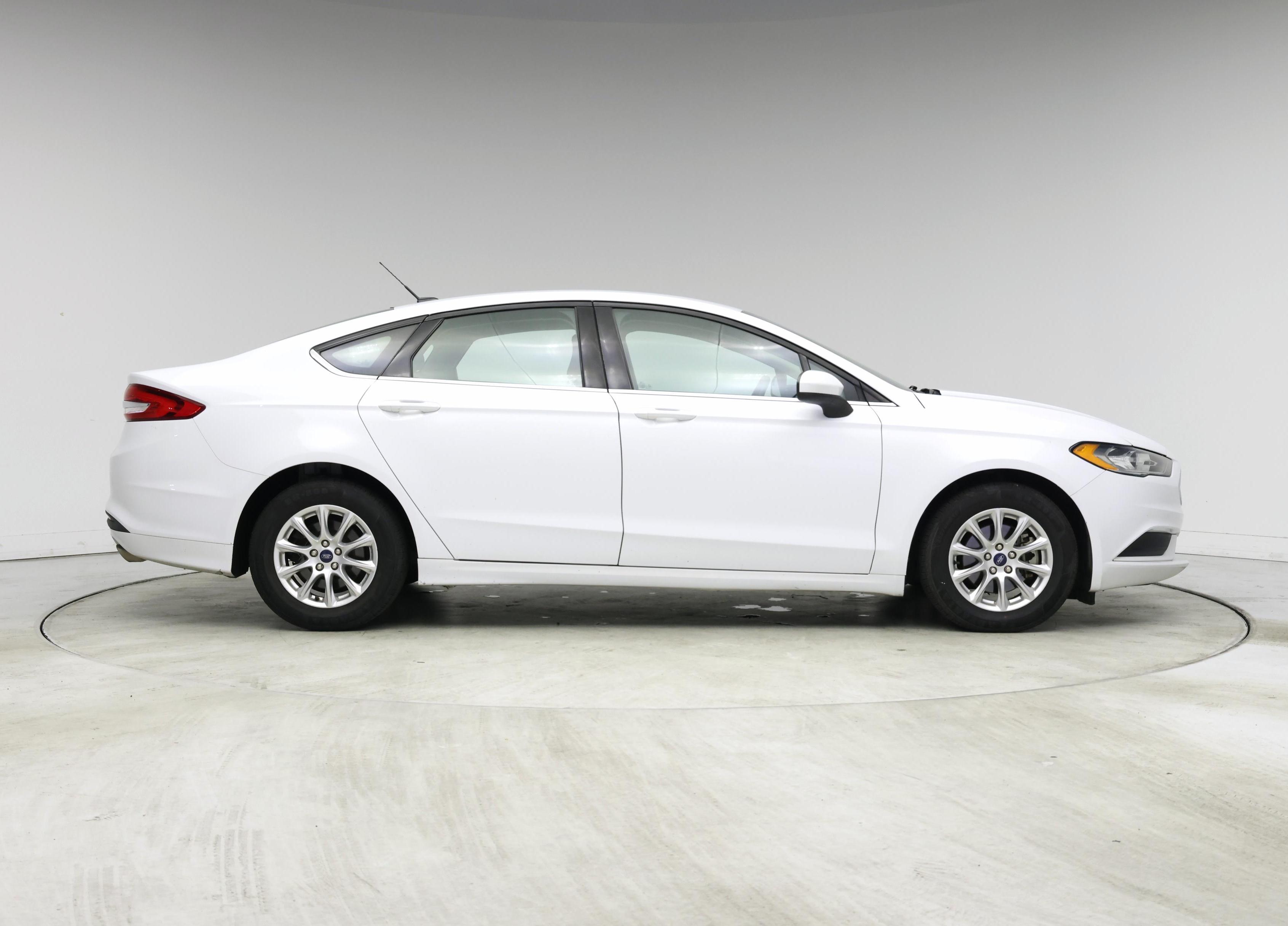 Thumbnail: 2018 Ford Fusion - 7