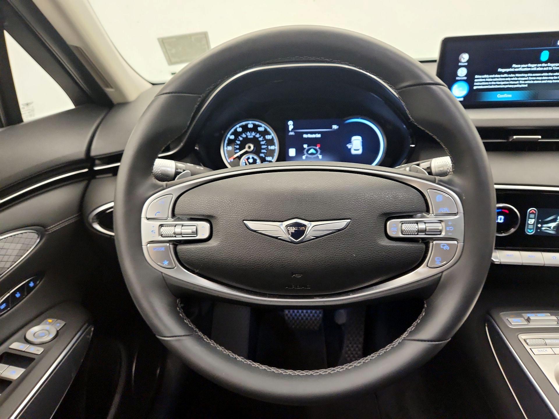 Thumbnail: 2023 Genesis GV70 - 10