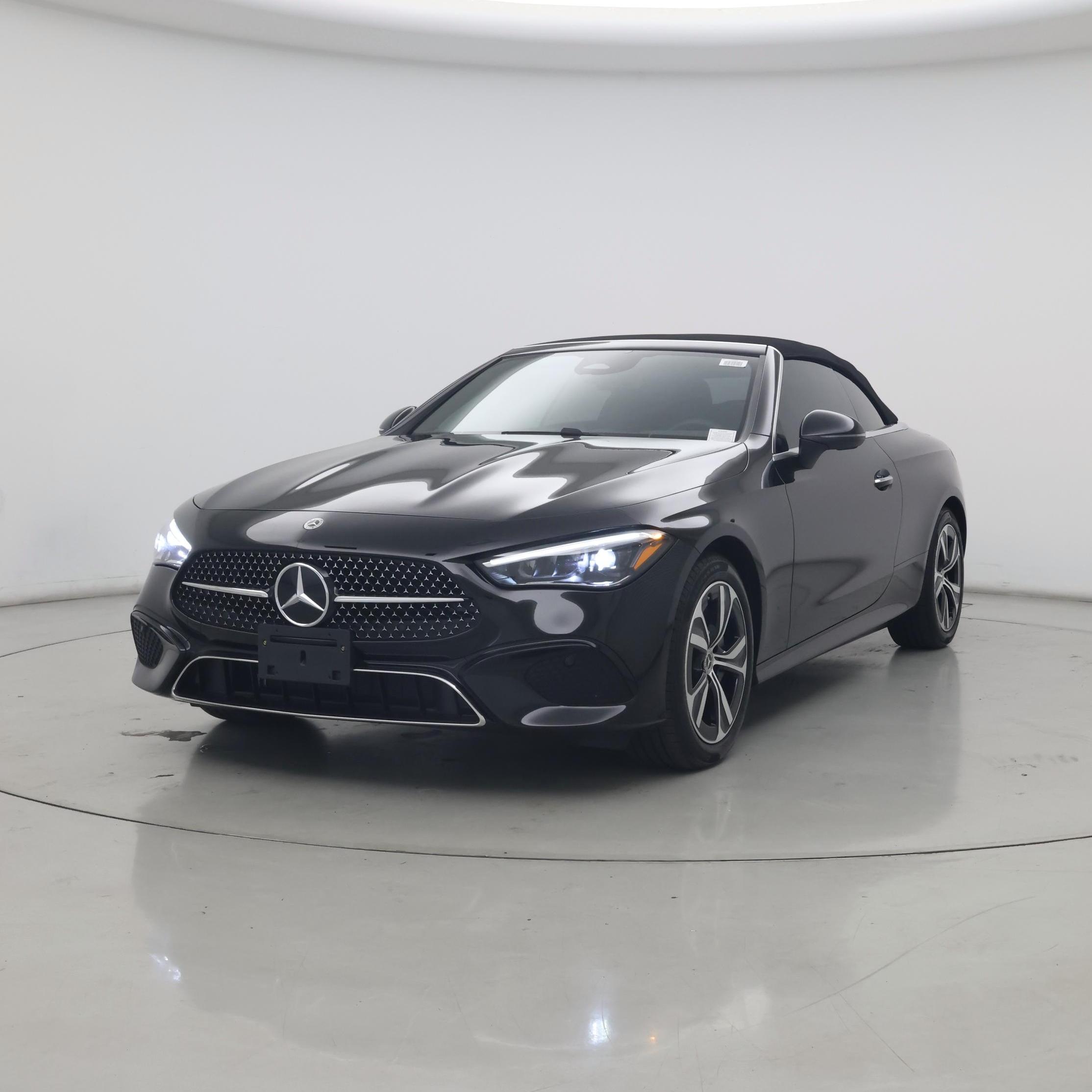 Thumbnail: 2025 Mercedes-Benz CLE - 4