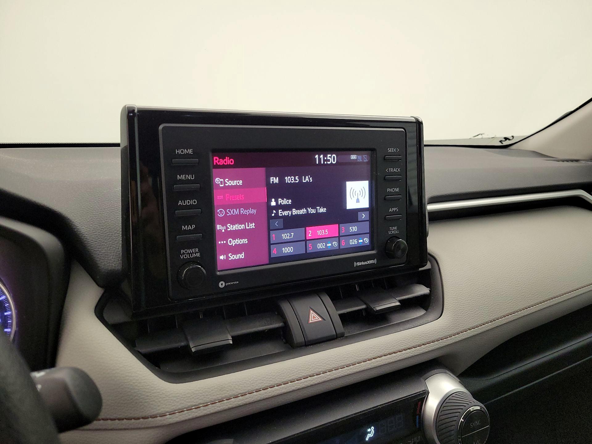 Thumbnail: 2022 Toyota RAV4 - 15