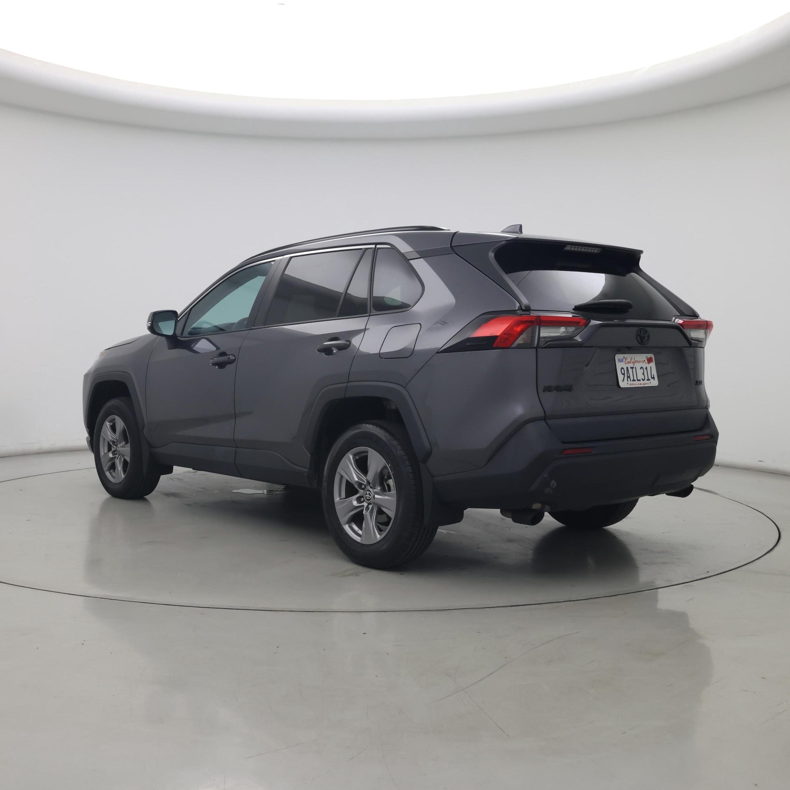 Thumbnail: 2022 Toyota RAV4 - 2