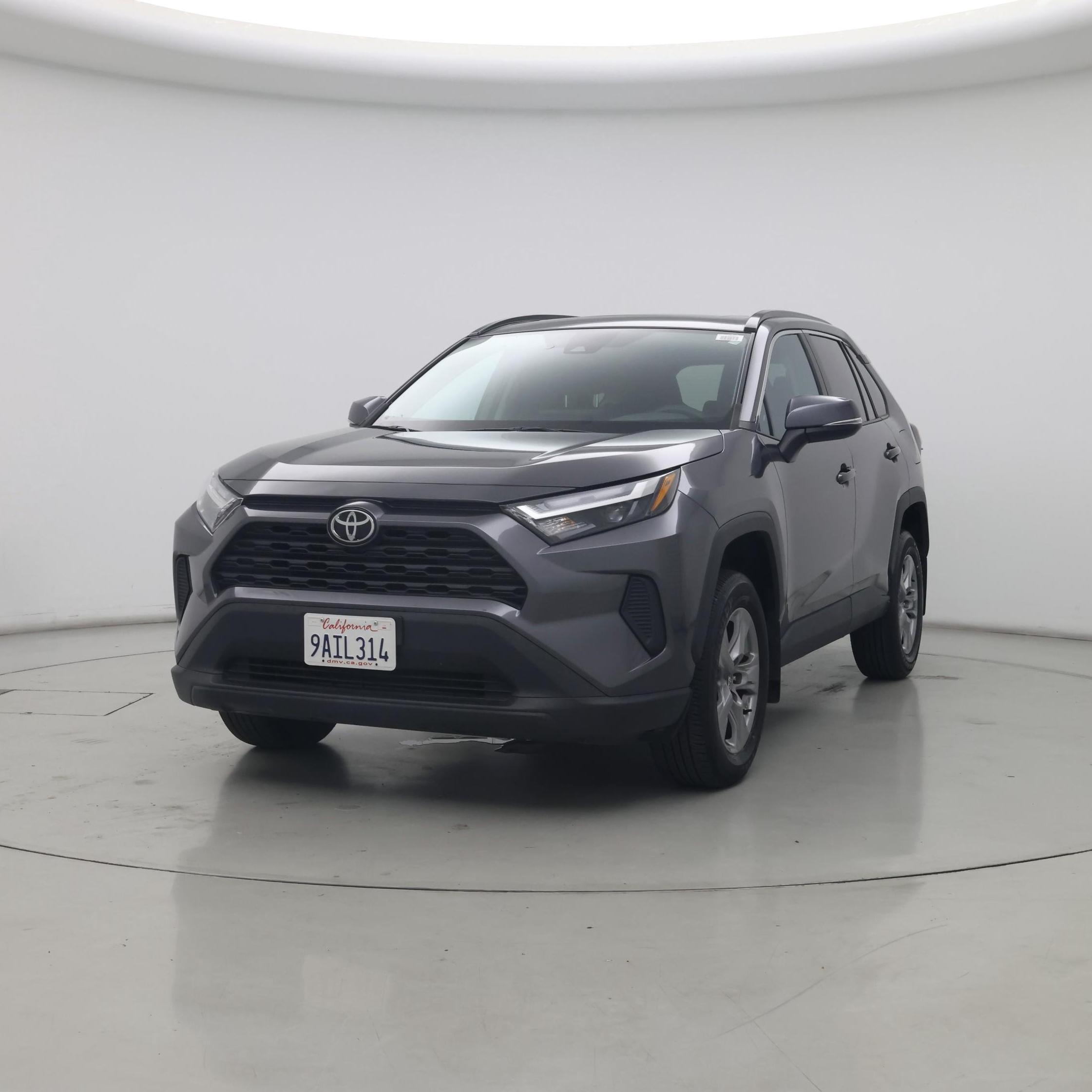 Thumbnail: 2022 Toyota RAV4 - 4