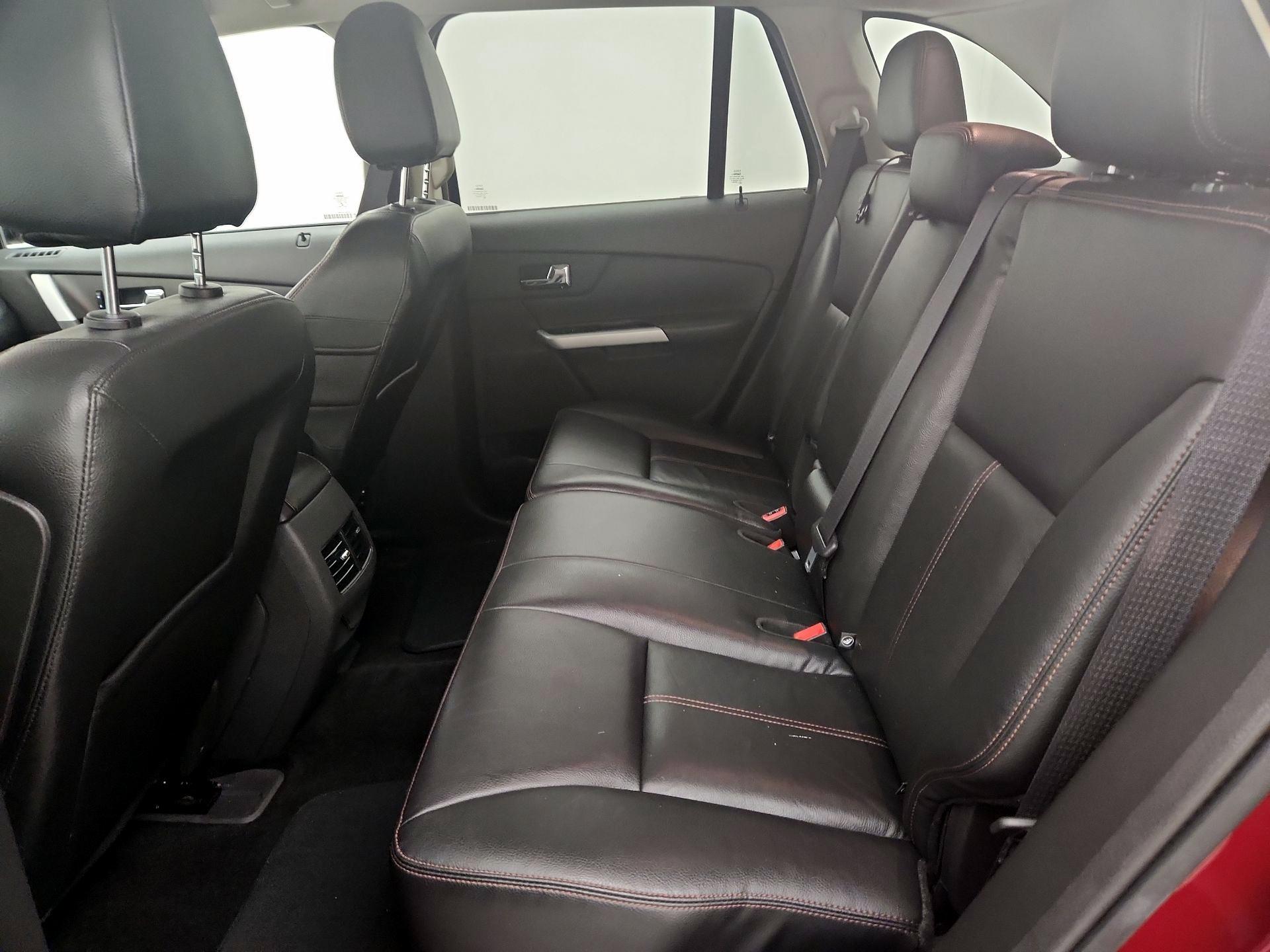 Thumbnail: 2014 Ford Edge - 18