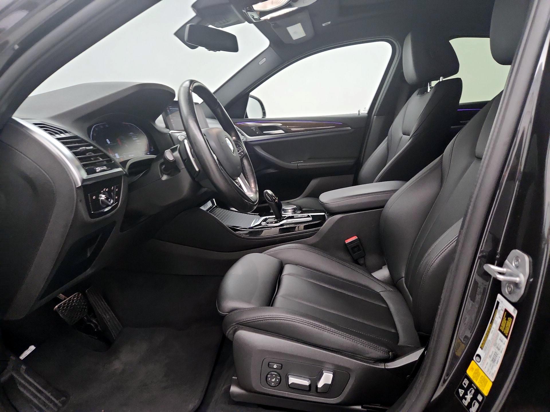 Thumbnail: 2021 BMW X4 - 11