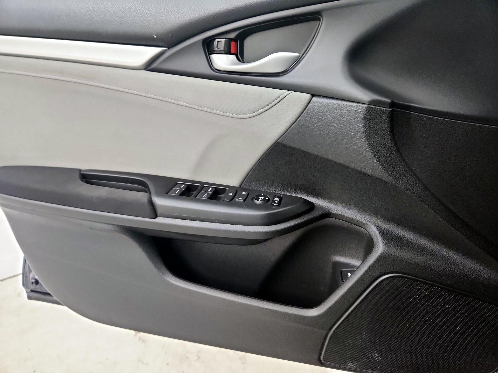 Thumbnail: 2020 Honda Civic - 12