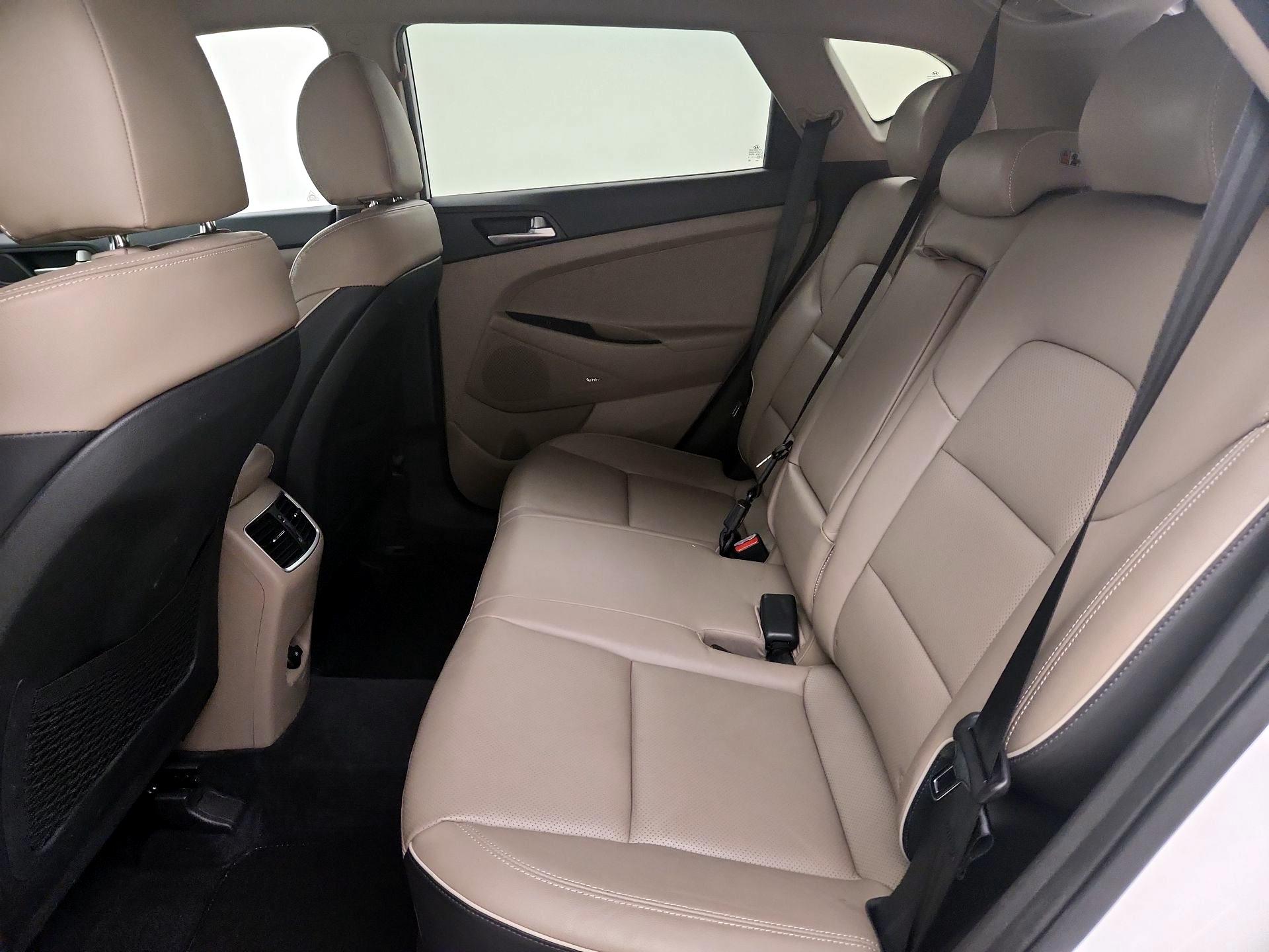 Thumbnail: 2020 Hyundai Tucson - 19