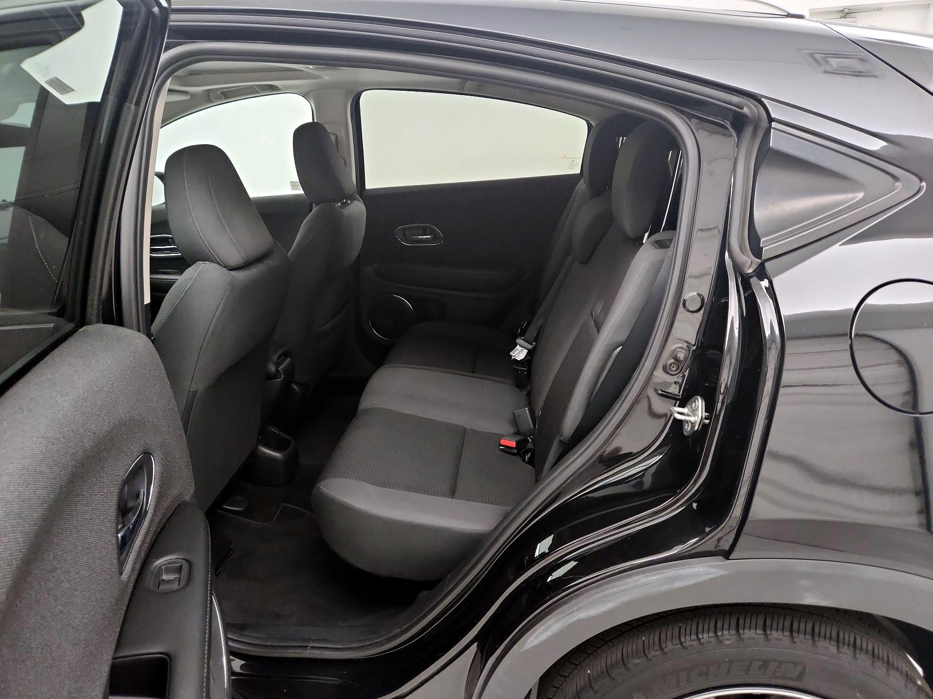 Thumbnail: 2021 Honda HR-V - 20