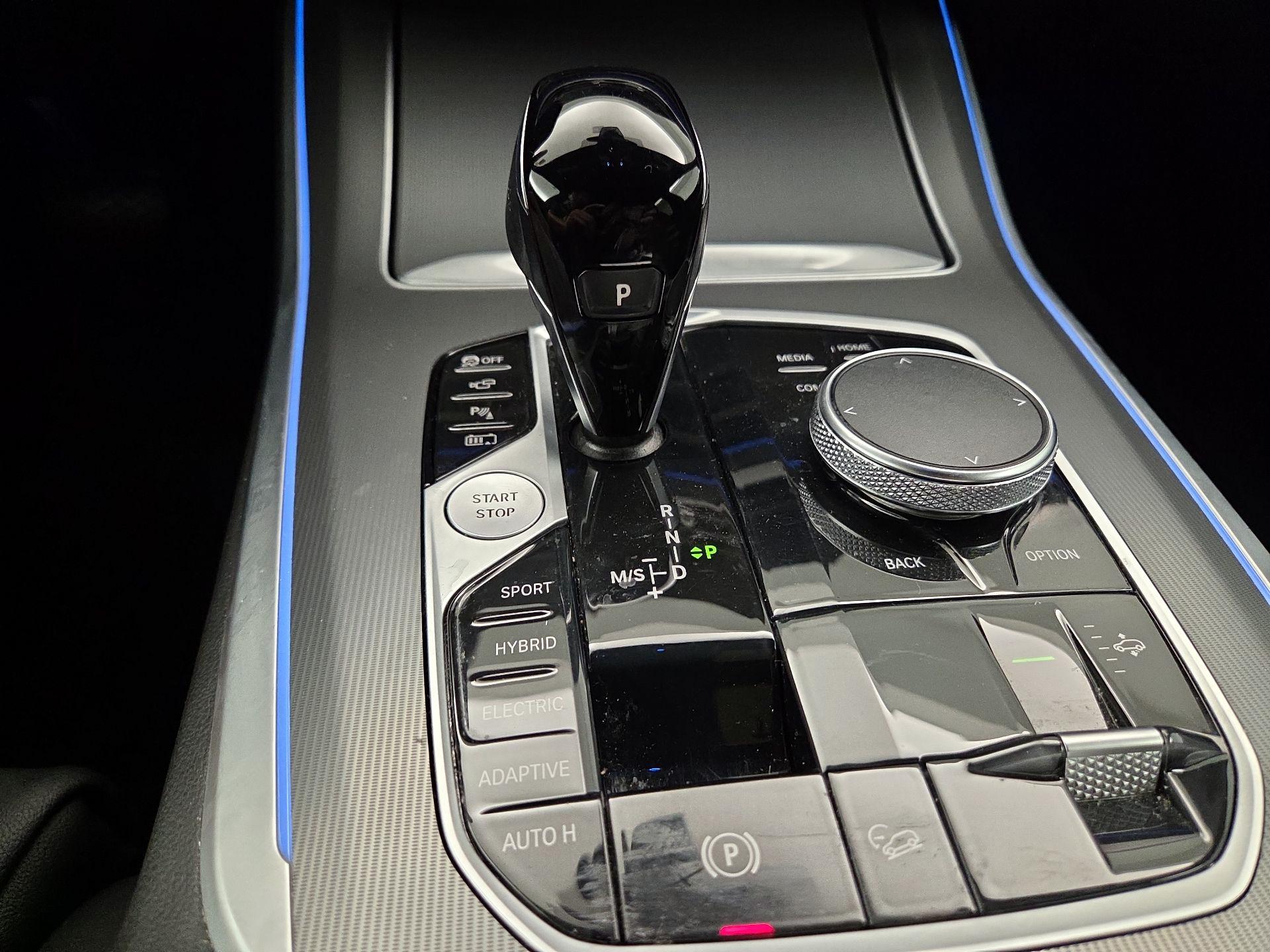 Thumbnail: 2022 BMW X5 - 18