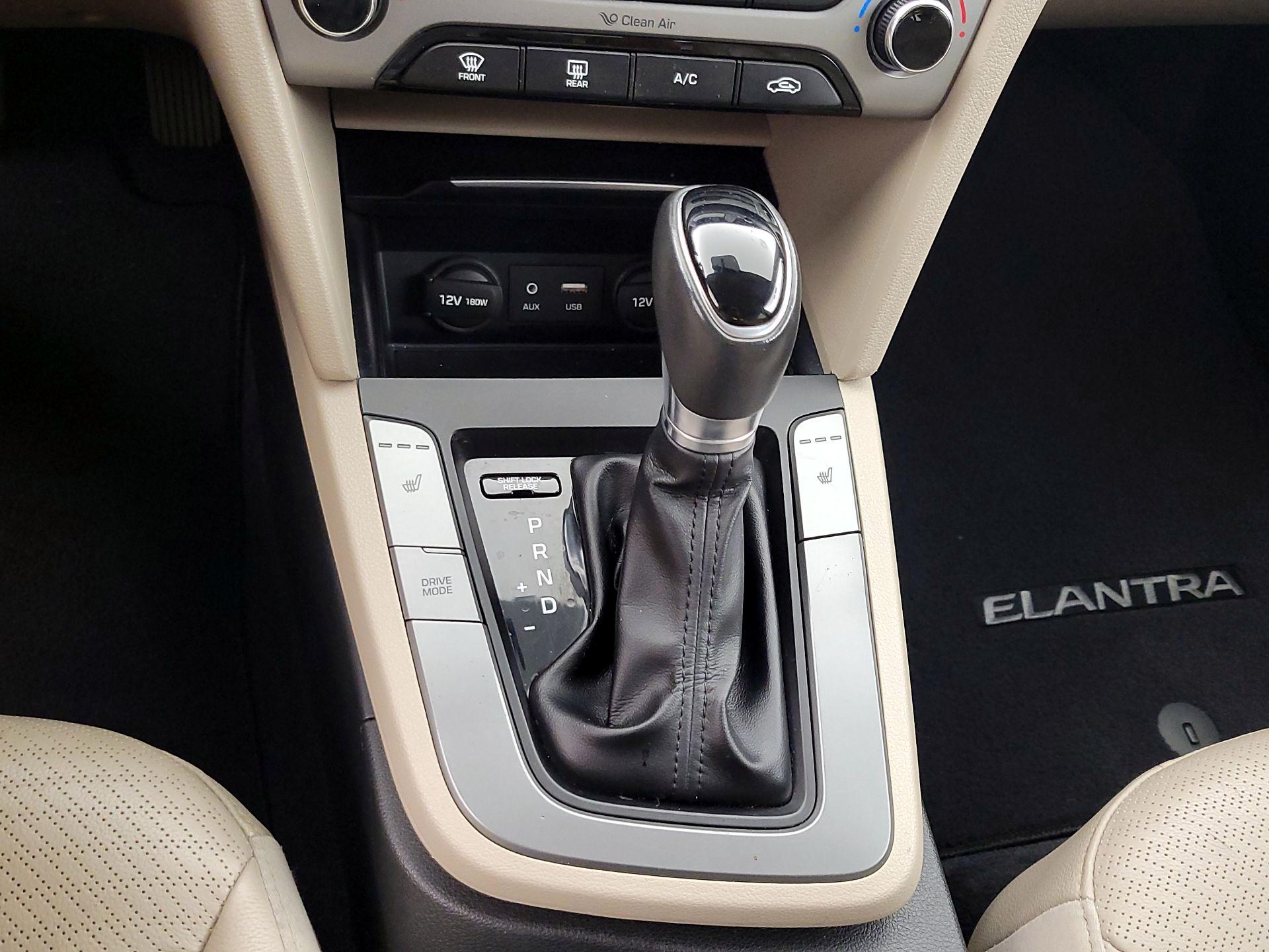 Thumbnail: 2017 Hyundai Elantra - 17