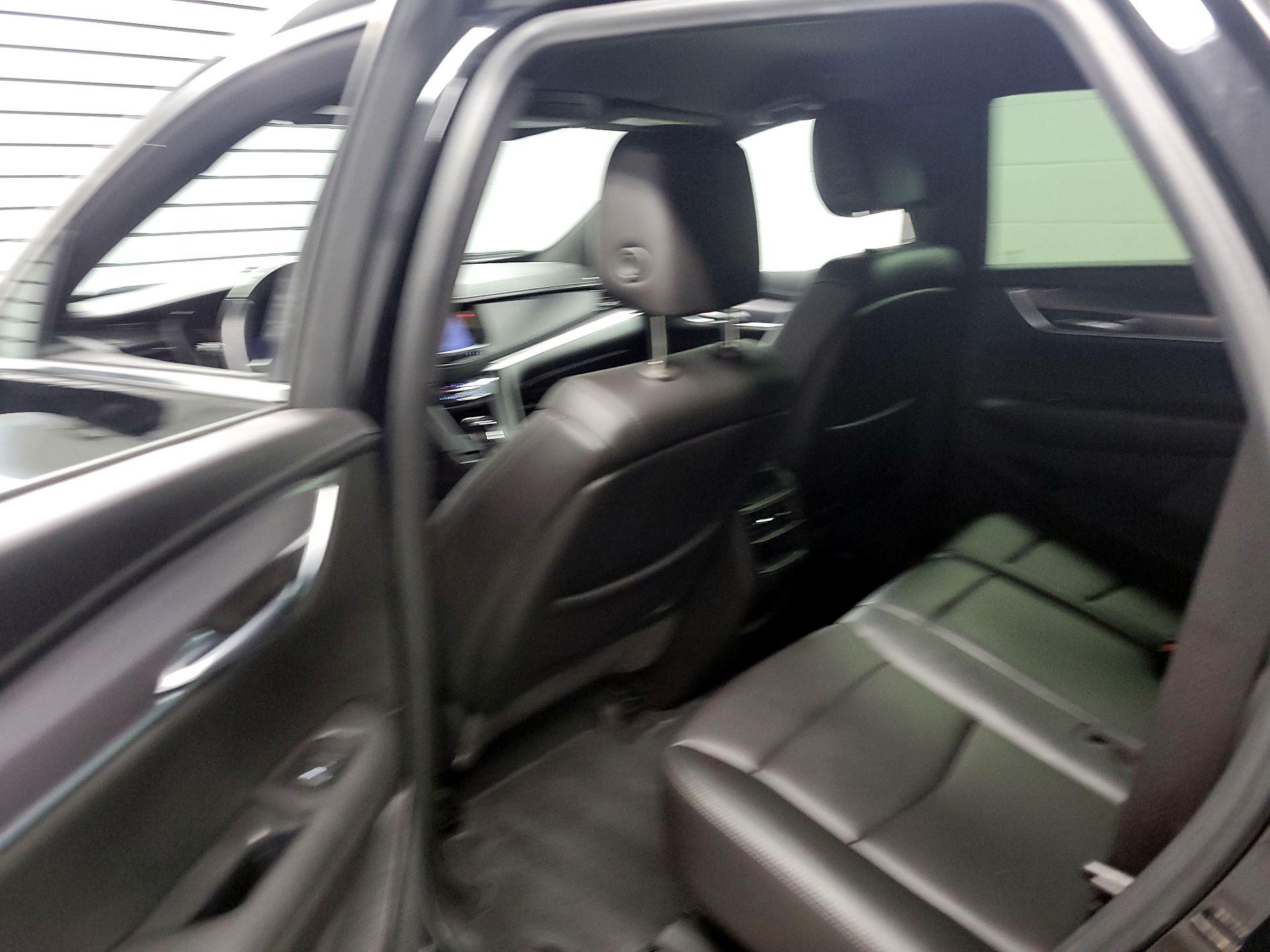 Thumbnail: 2022 Cadillac XT5 - 18
