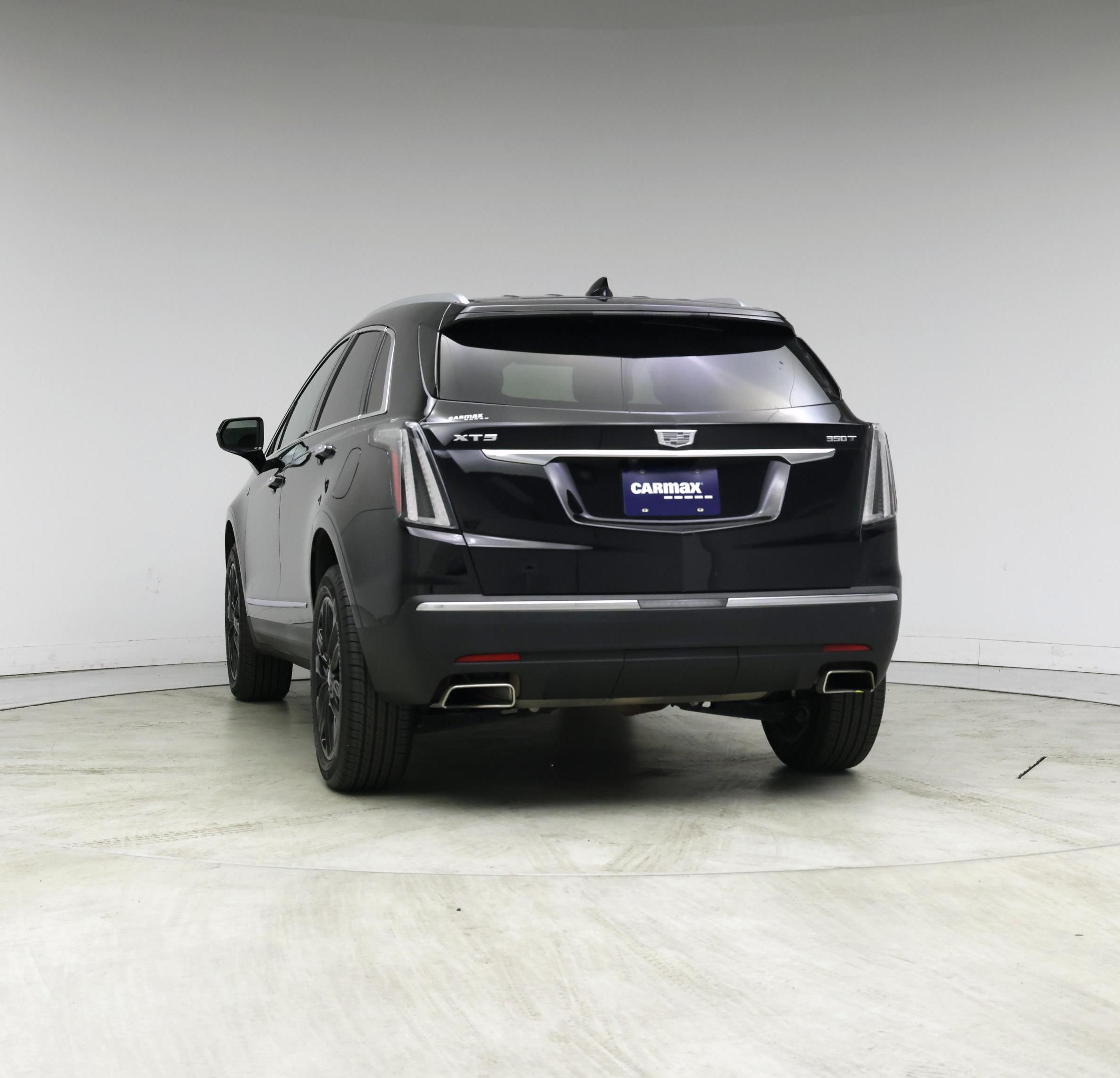 Thumbnail: 2022 Cadillac XT5 - 6