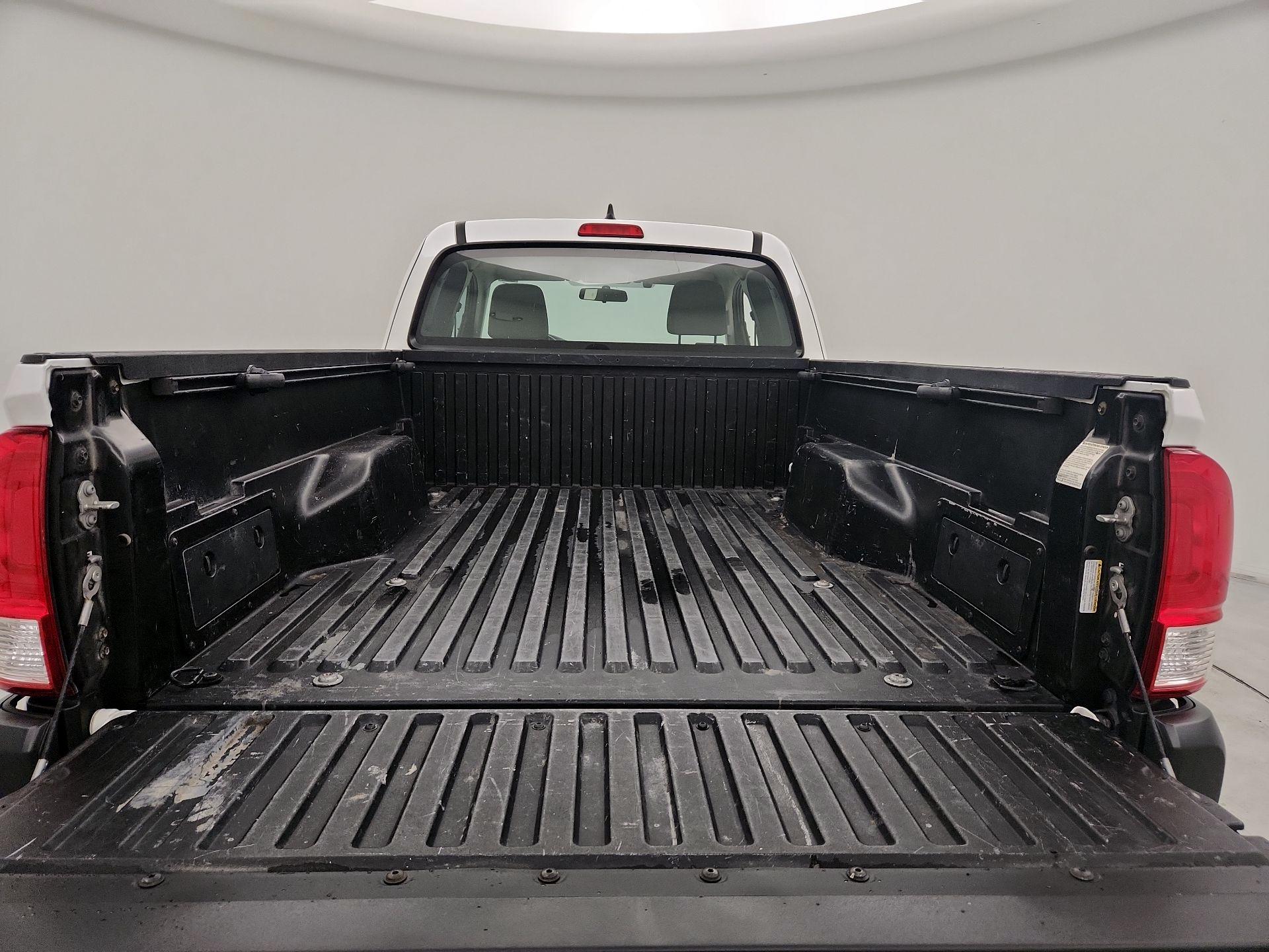 Thumbnail: 2017 Toyota Tacoma - 19