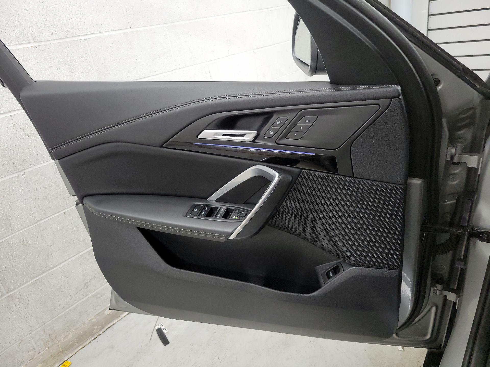 Thumbnail: 2024 BMW X1 - 12