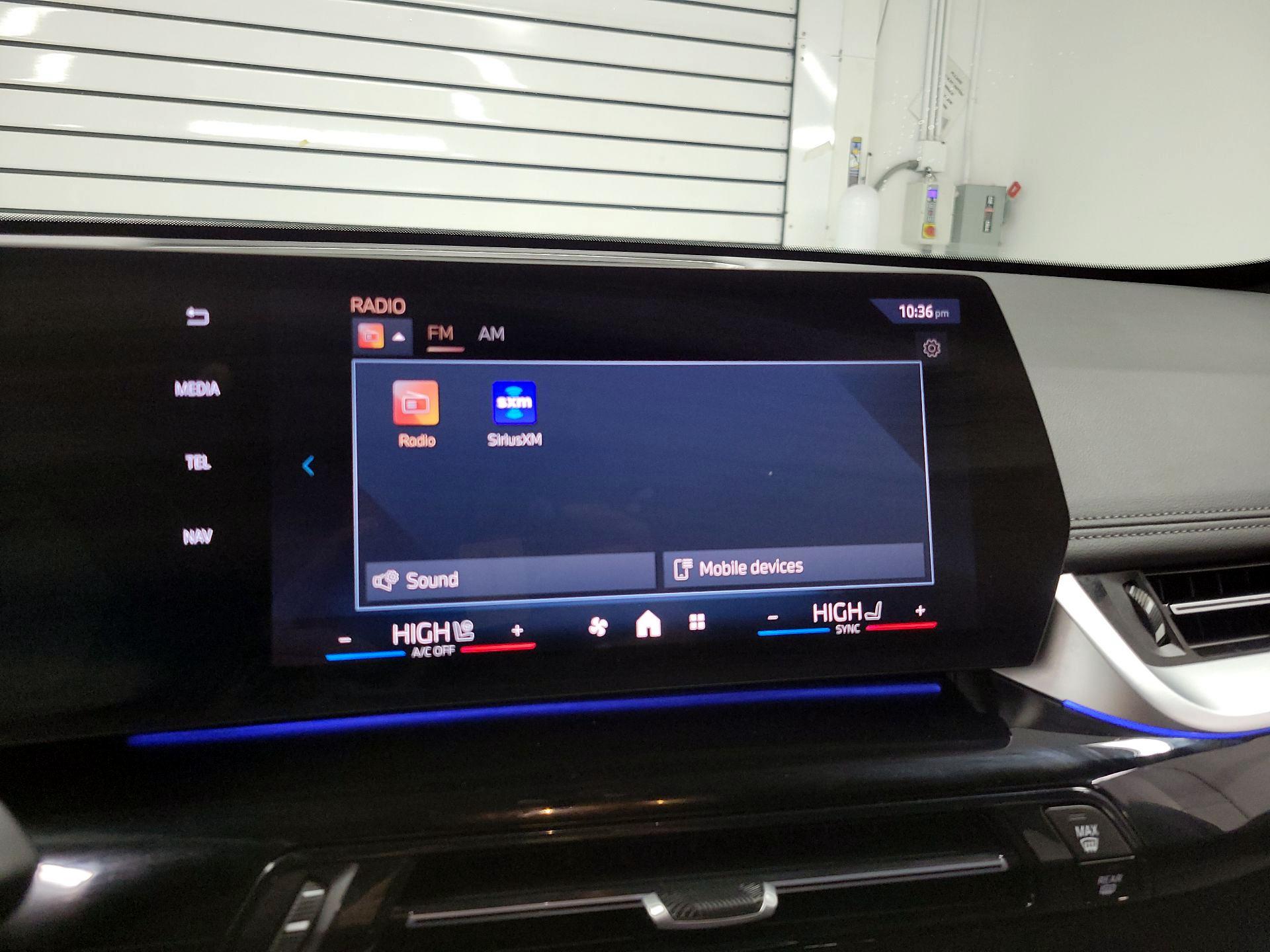 Thumbnail: 2024 BMW X1 - 14