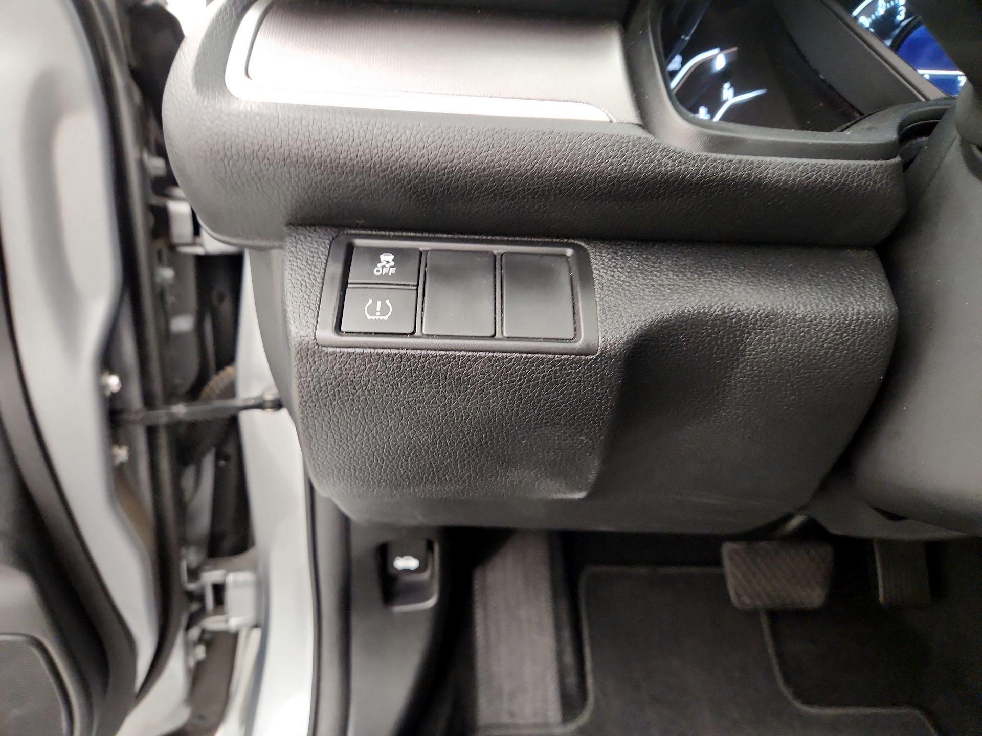 Thumbnail: 2016 Honda Civic - 13