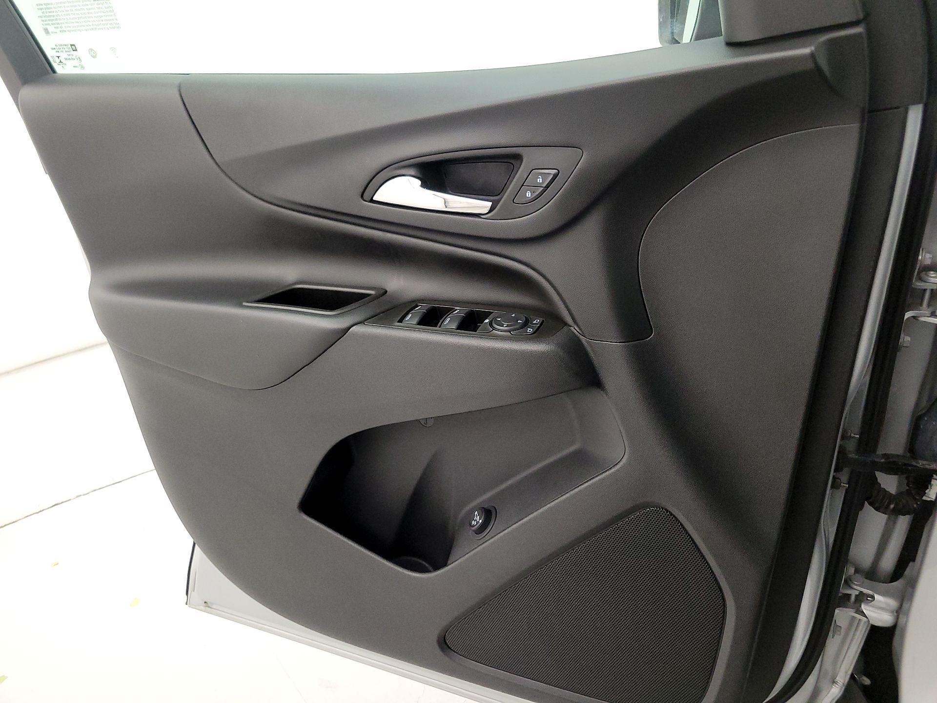 Thumbnail: 2022 Chevrolet Equinox - 12