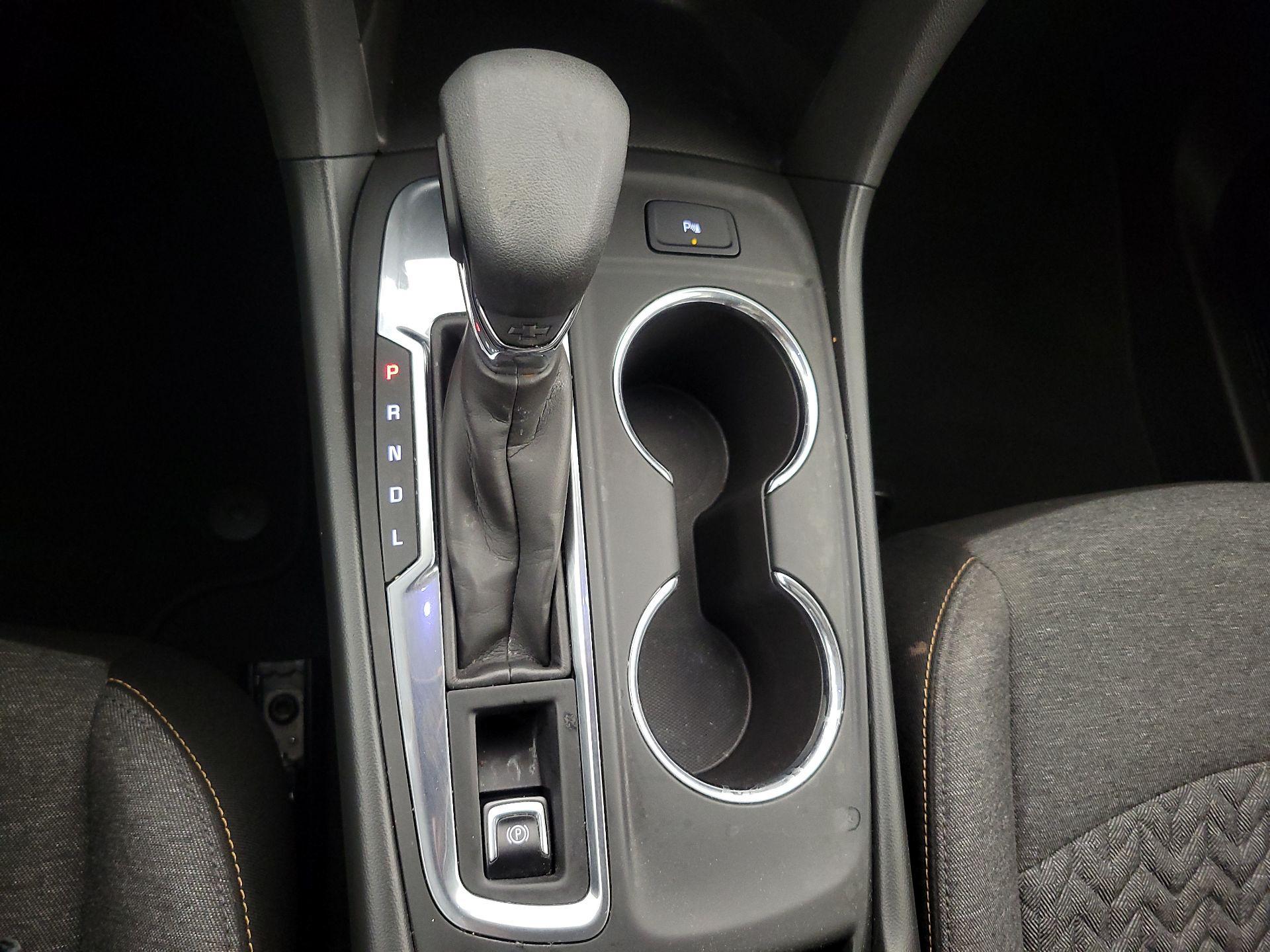 Thumbnail: 2022 Chevrolet Equinox - 17