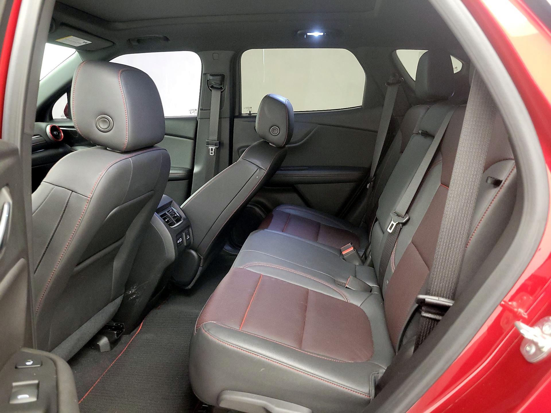 Thumbnail: 2023 Chevrolet Blazer - 20