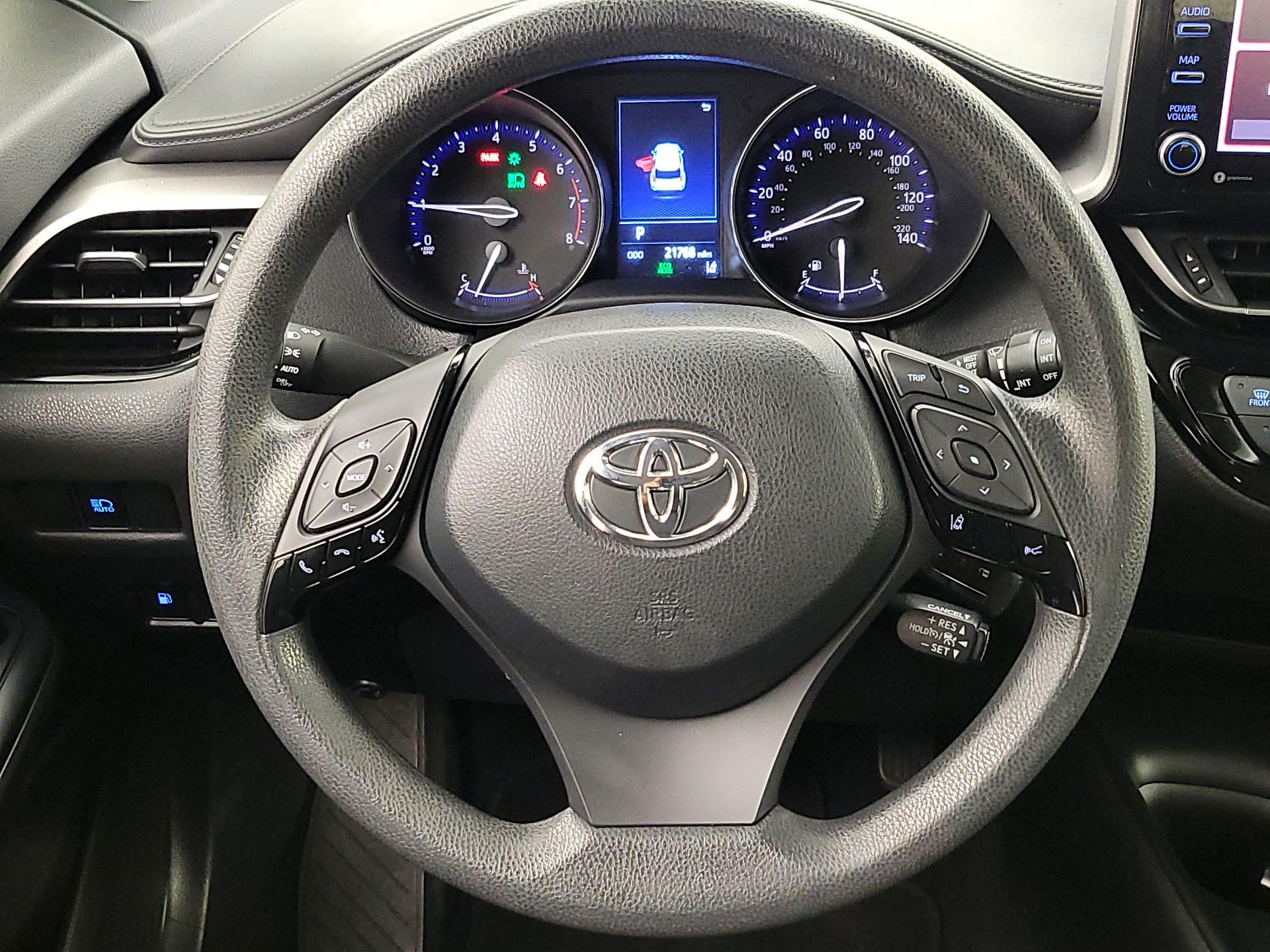 Thumbnail: 2021 Toyota C-HR - 10