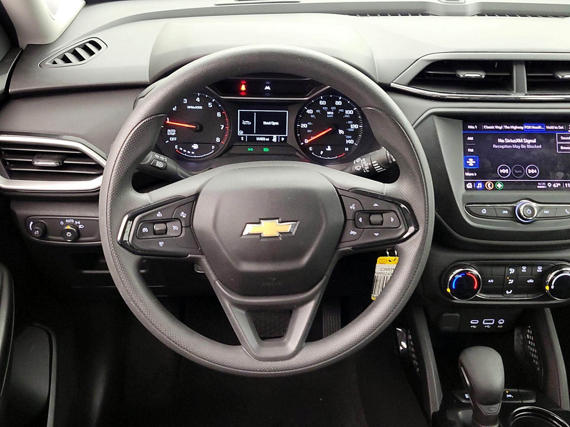 Thumbnail: 2023 Chevrolet TrailBlazer - 10