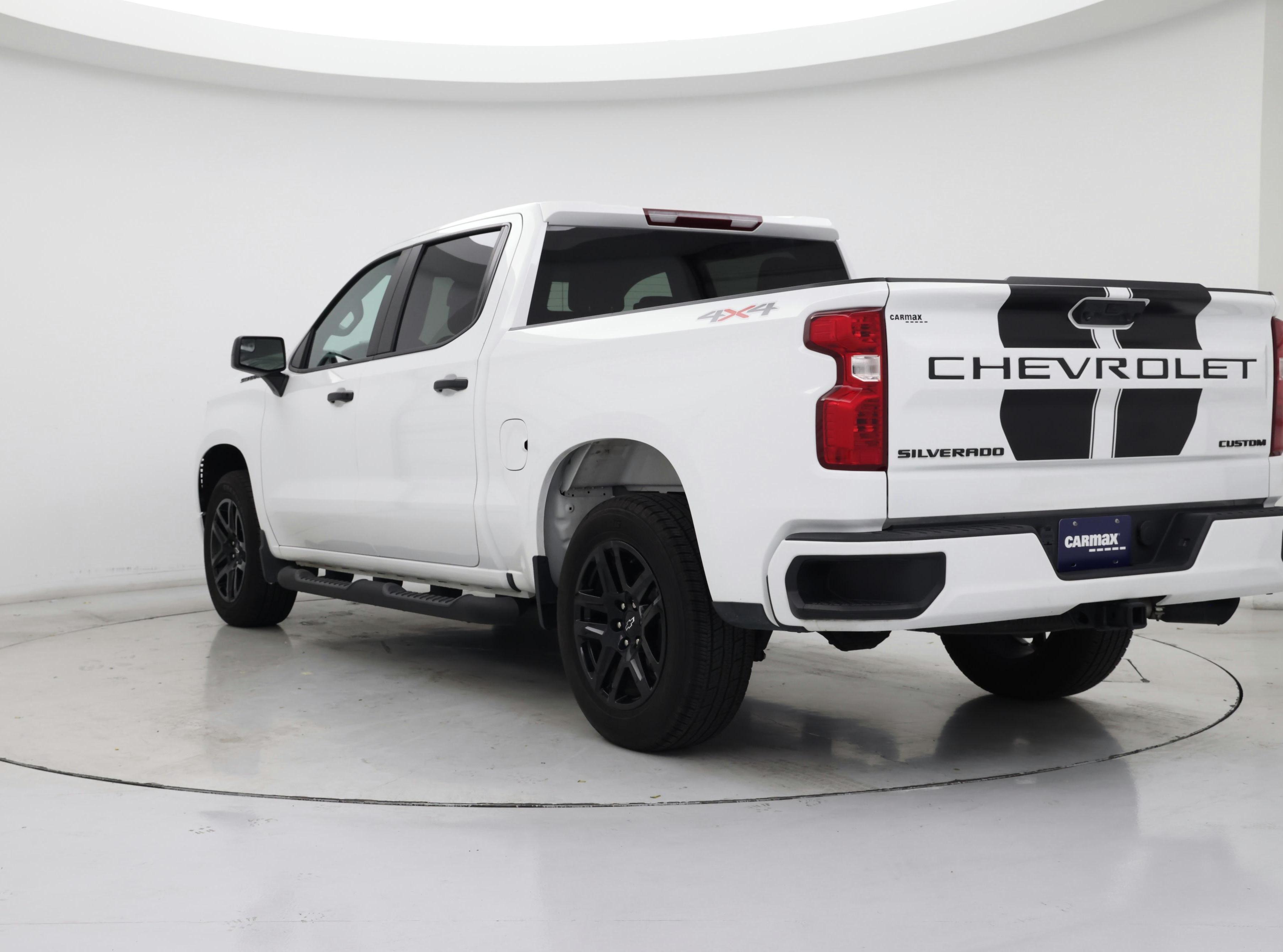 Thumbnail: 2023 Chevrolet Silverado 1500 - 2