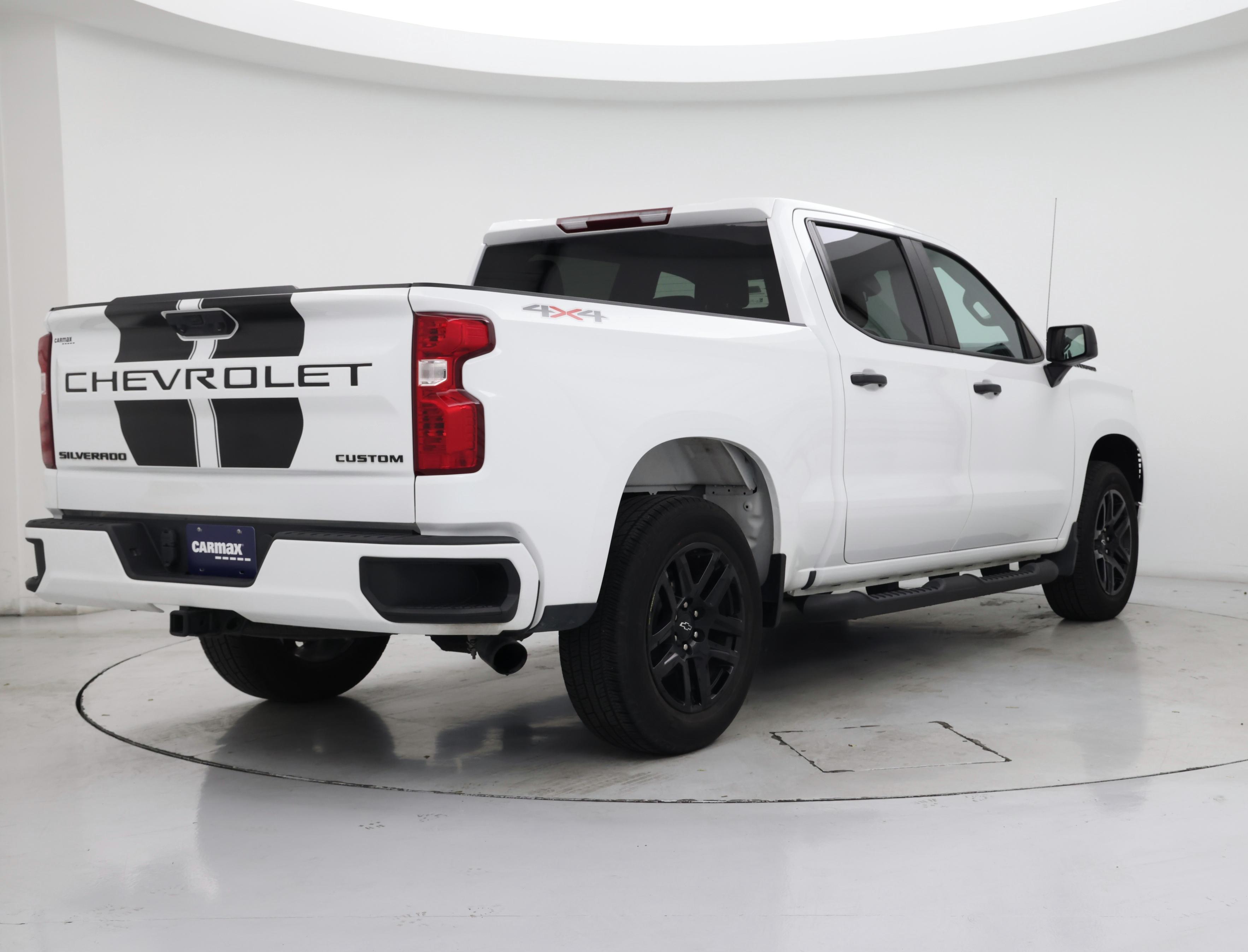 Thumbnail: 2023 Chevrolet Silverado 1500 - 8