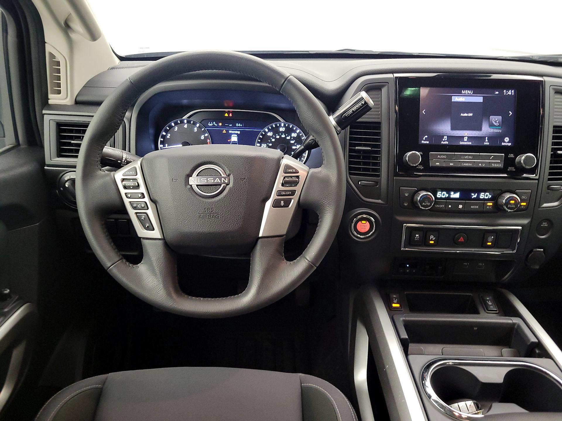 Thumbnail: 2023 Nissan Titan - 10