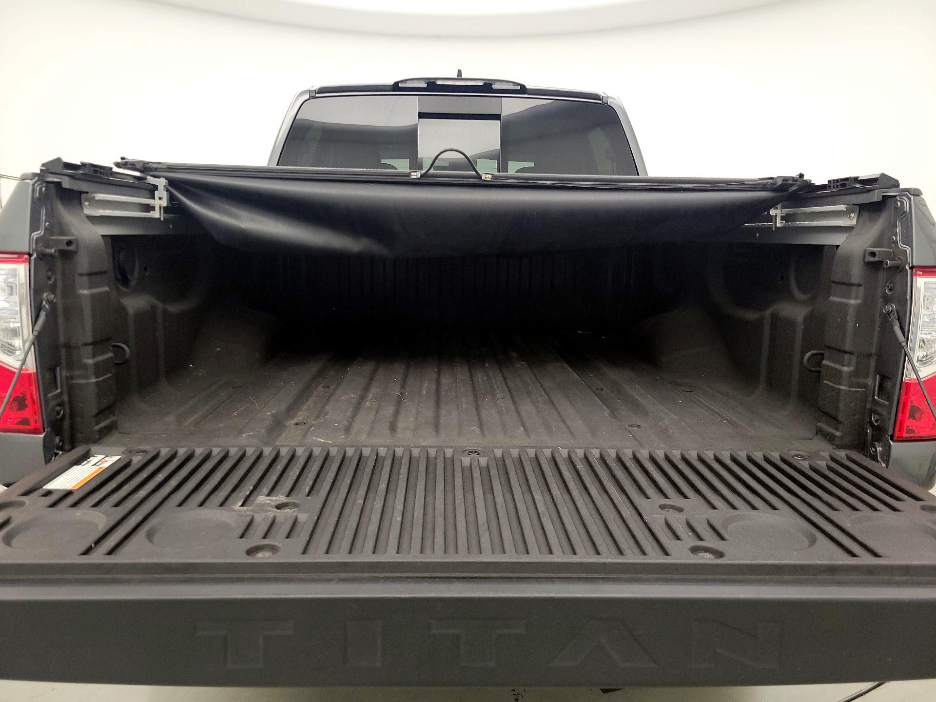 Thumbnail: 2023 Nissan Titan - 20