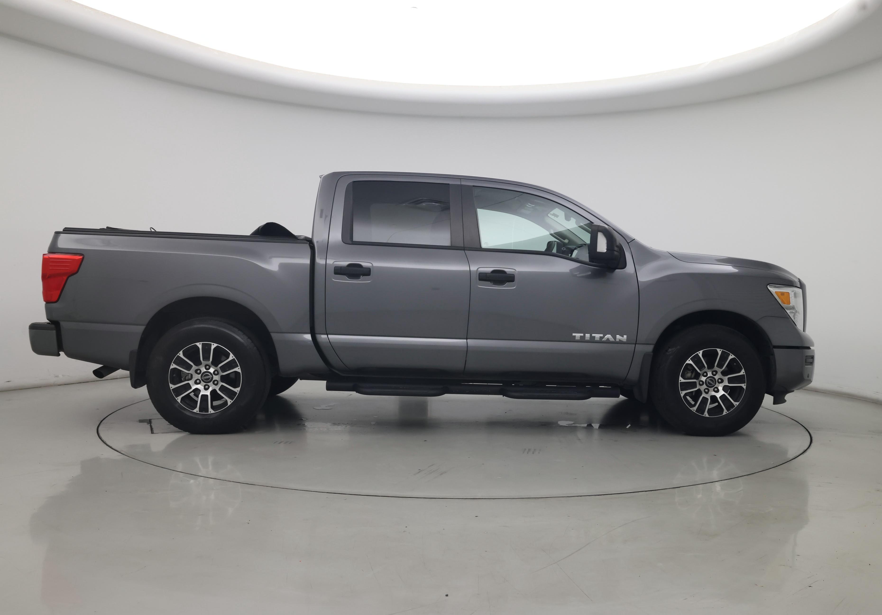 Thumbnail: 2023 Nissan Titan - 7