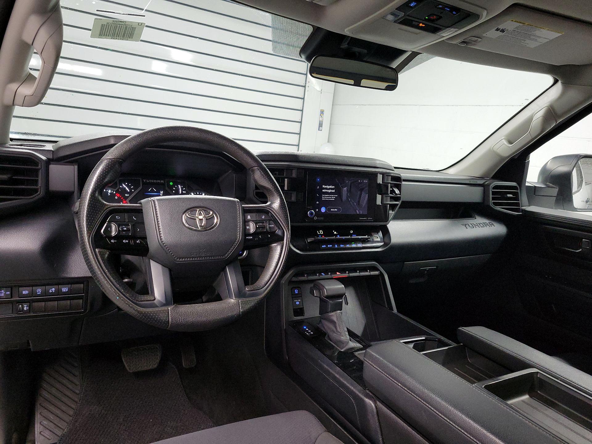 Thumbnail: 2022 Toyota Tundra - 9