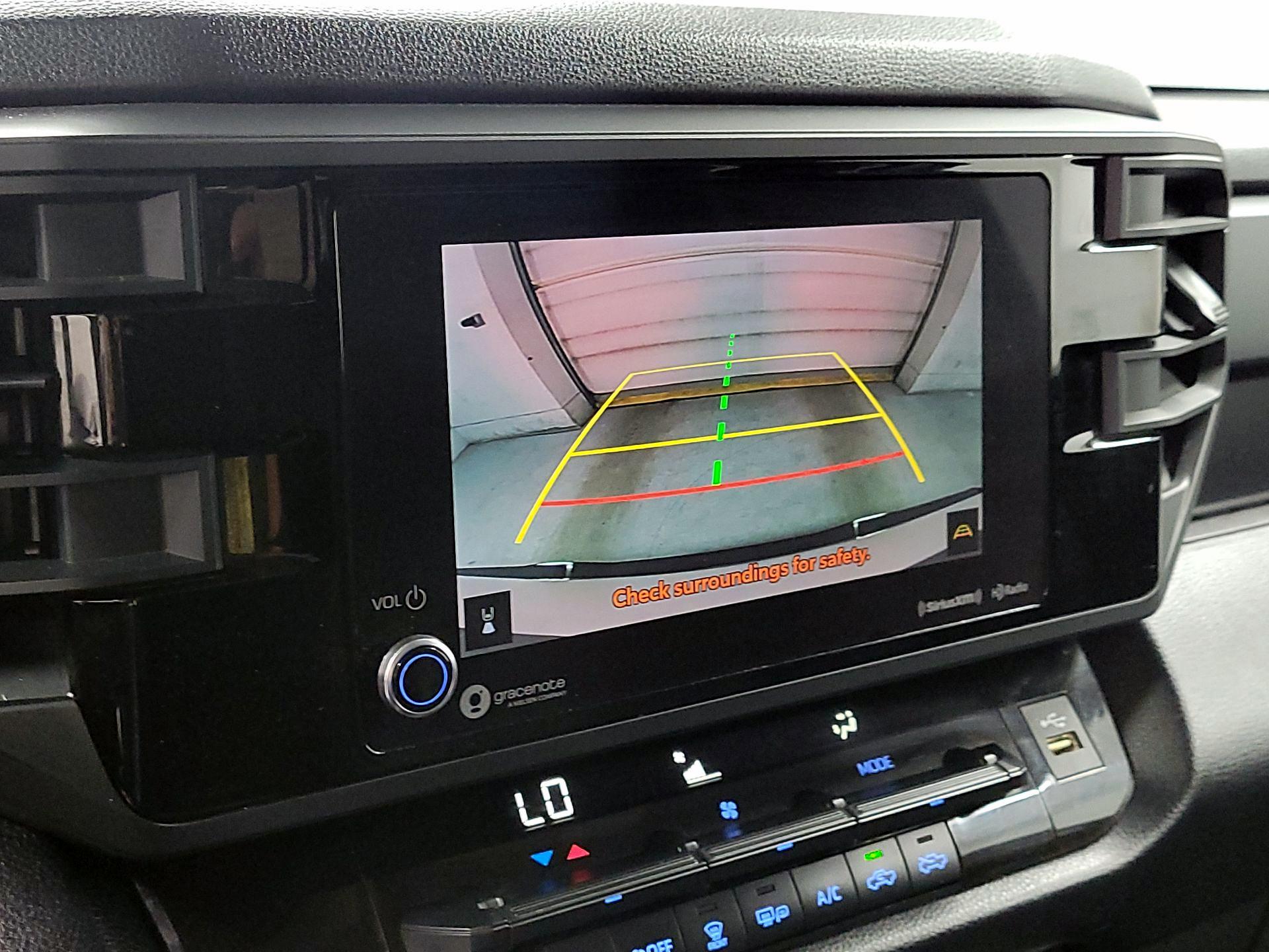 Thumbnail: 2022 Toyota Tundra - 14