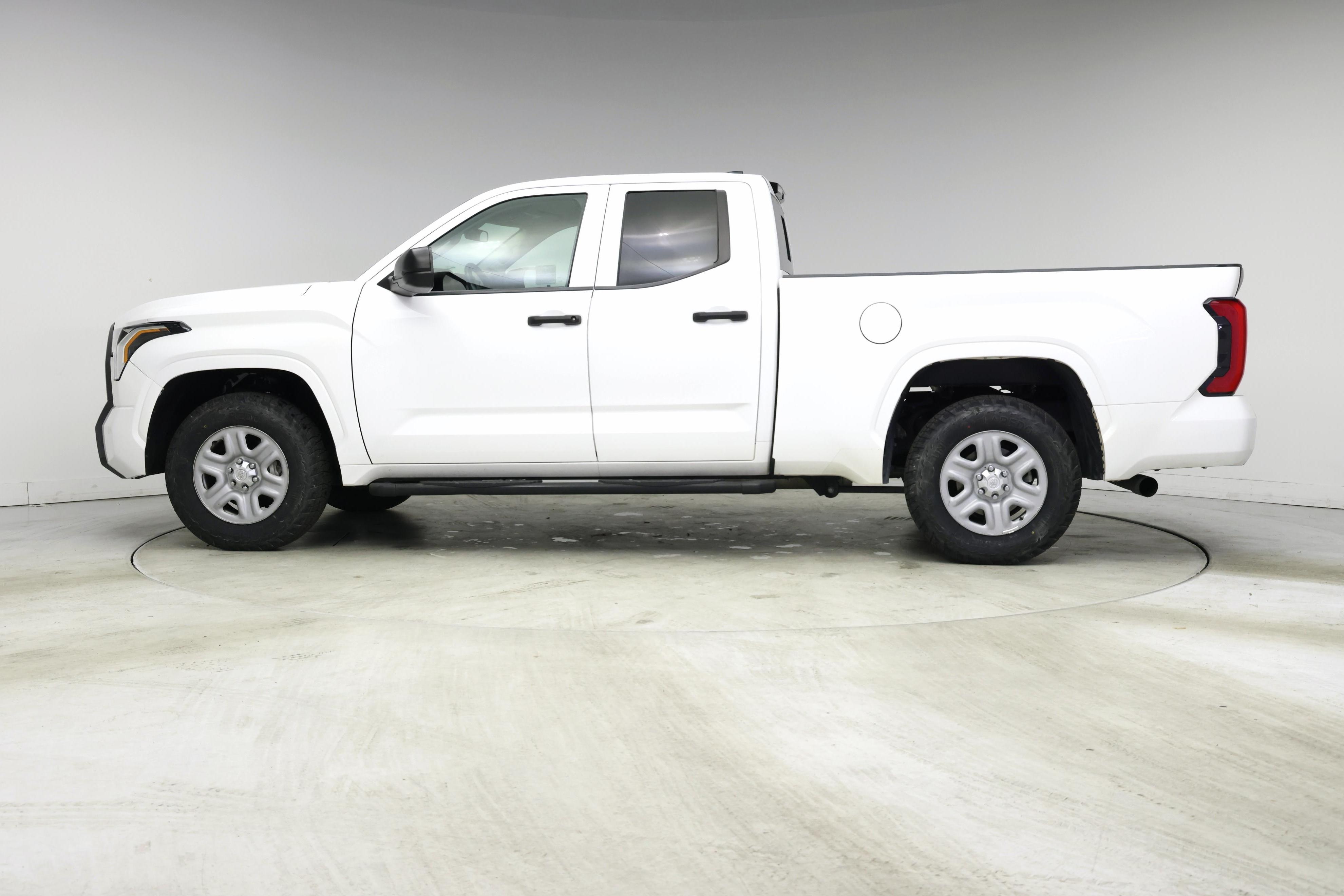 Thumbnail: 2022 Toyota Tundra - 3