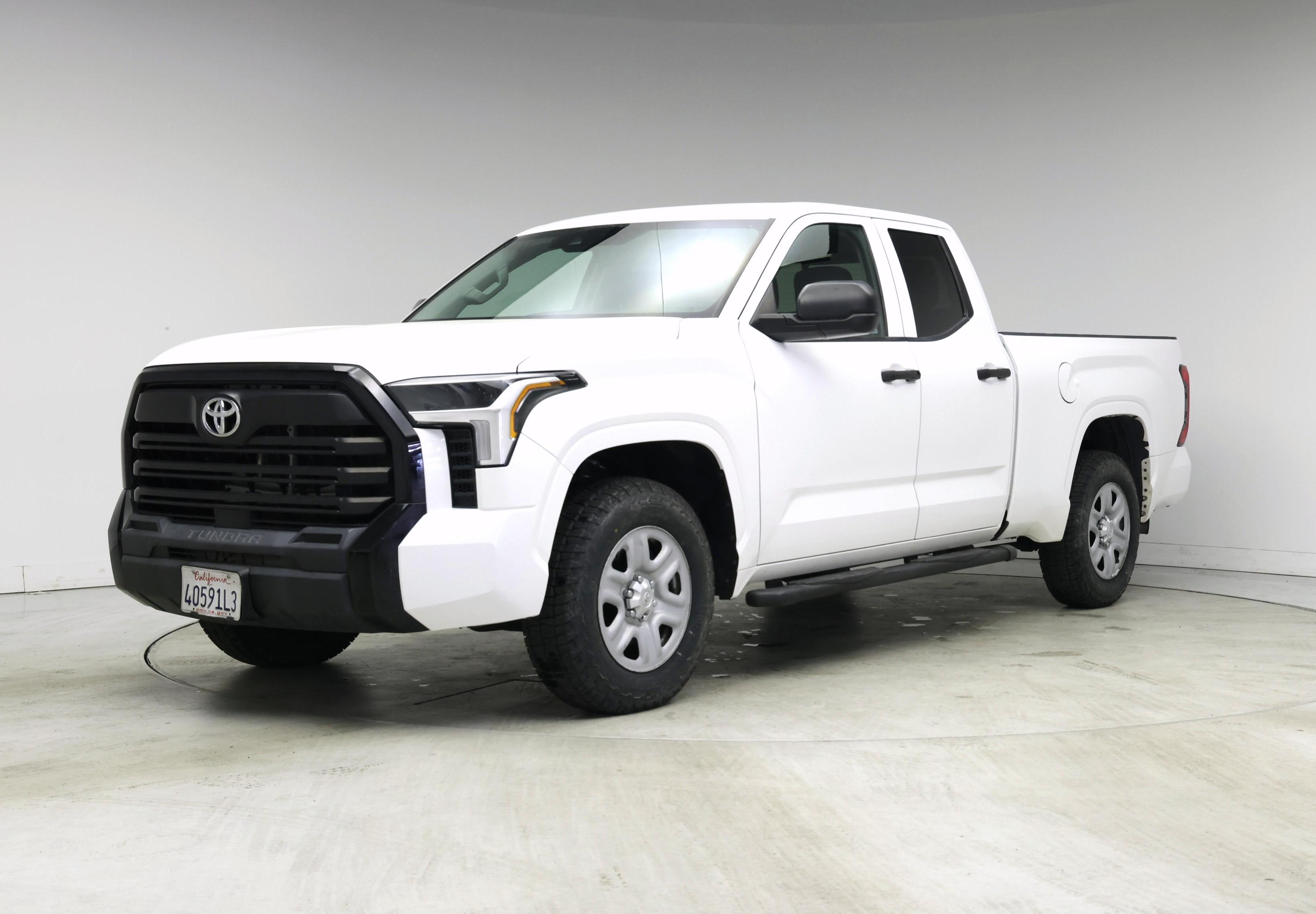 Thumbnail: 2022 Toyota Tundra - 4