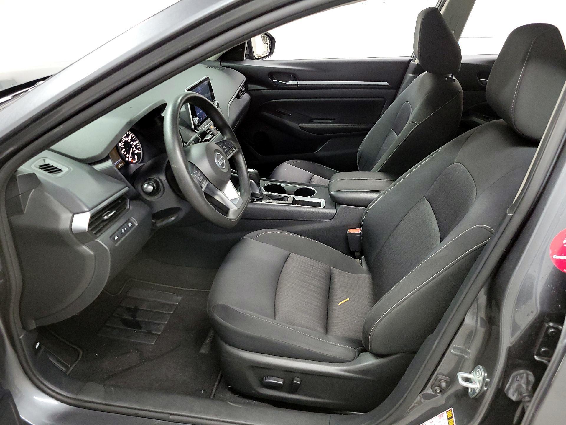 Thumbnail: 2022 Nissan Altima - 11