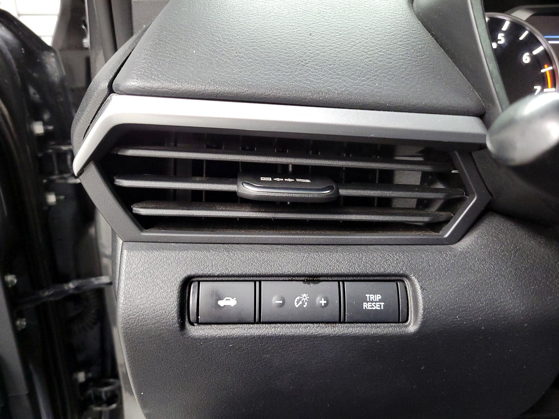 Thumbnail: 2022 Nissan Altima - 13