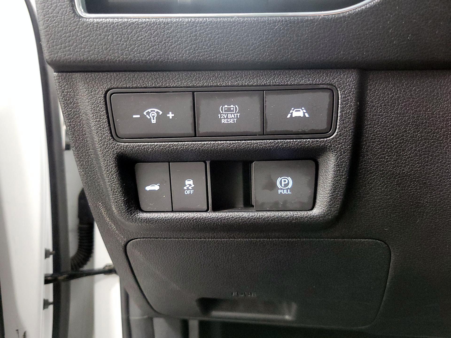 Thumbnail: 2022 Hyundai Sonata - 13