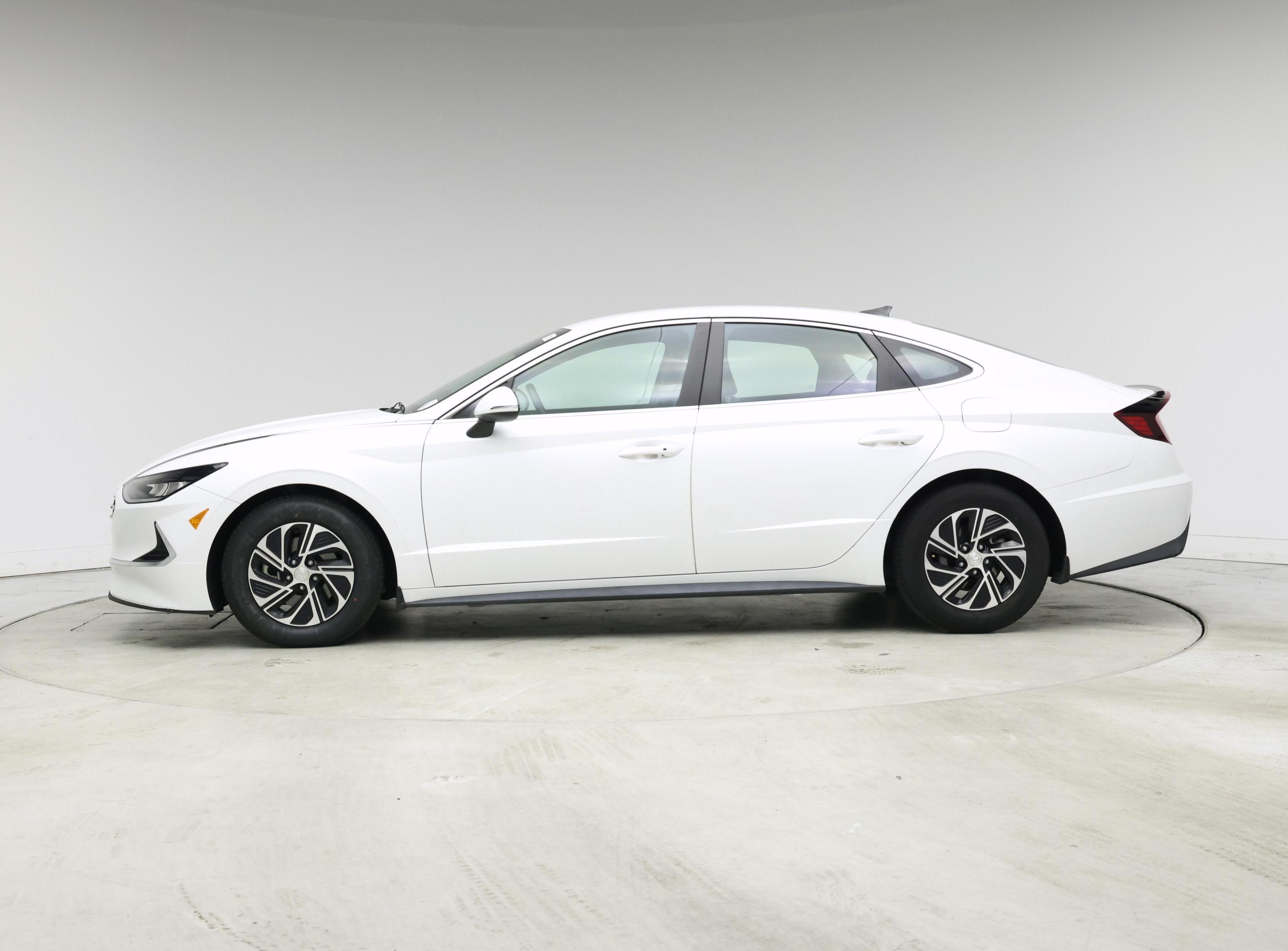 Thumbnail: 2022 Hyundai Sonata - 3