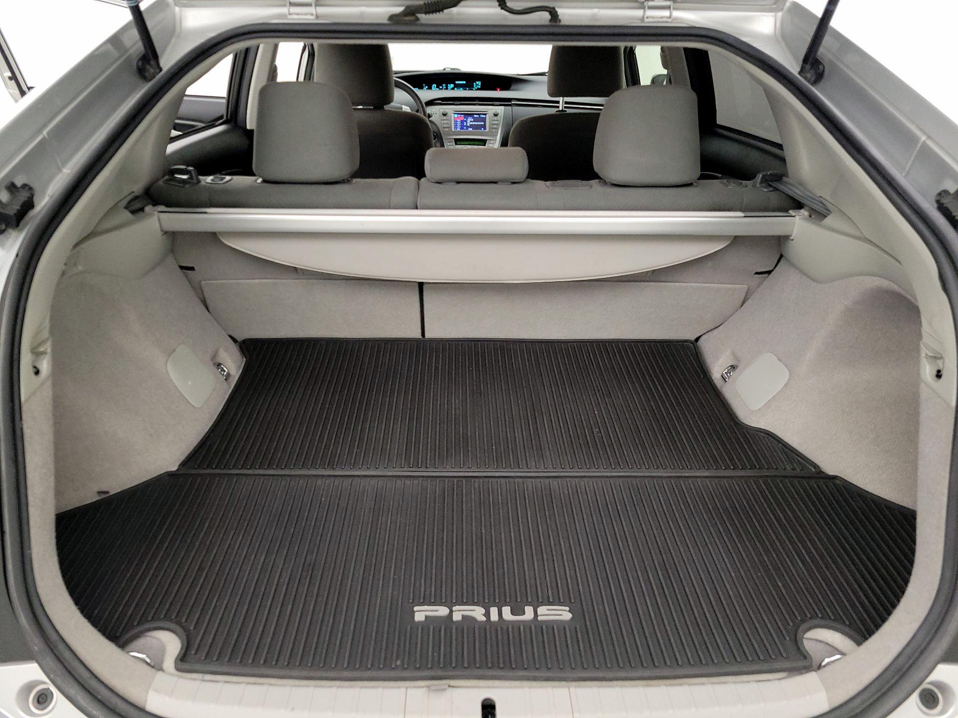 Thumbnail: 2014 Toyota Prius - 19