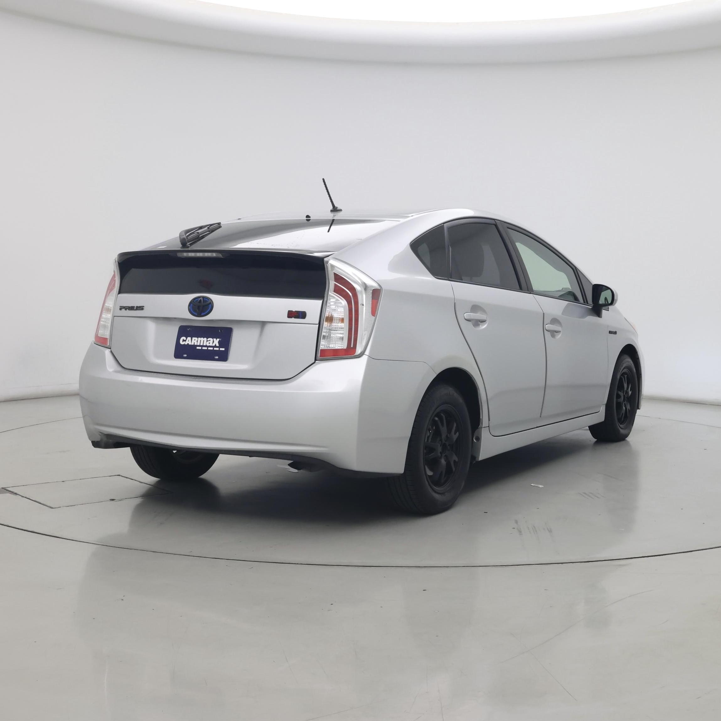 Thumbnail: 2014 Toyota Prius - 8
