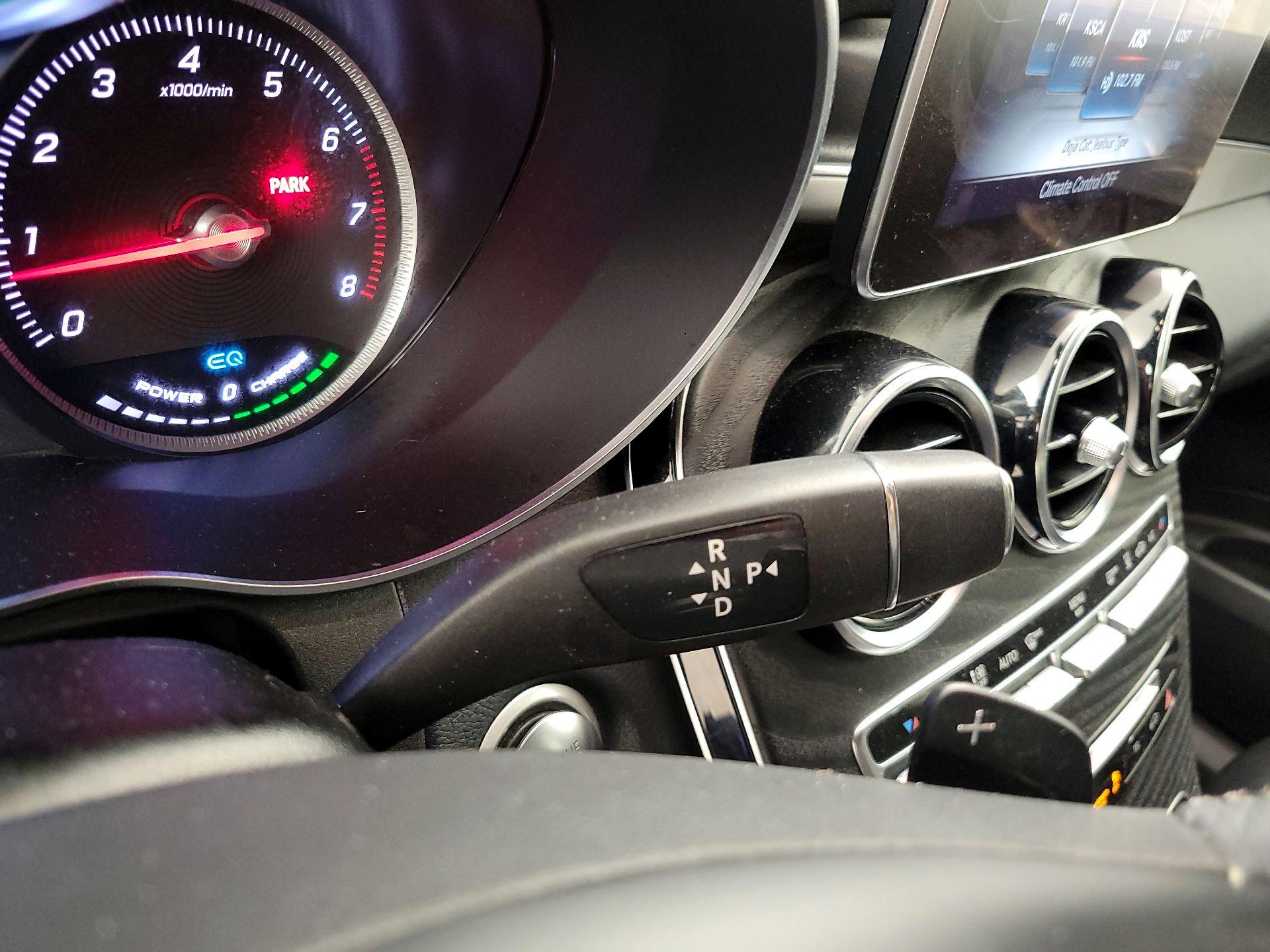 Thumbnail: 2019 Mercedes-Benz GLC - 17