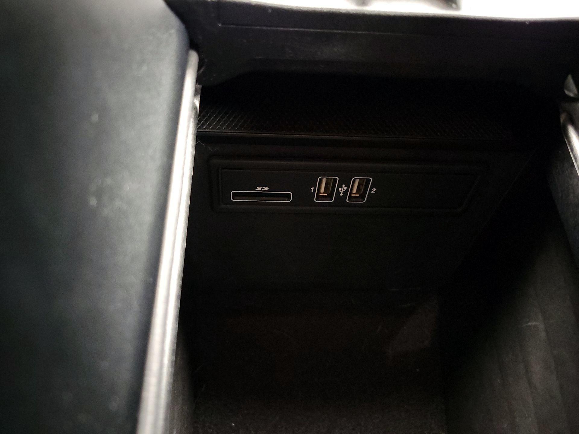 Thumbnail: 2019 Mercedes-Benz GLC - 18